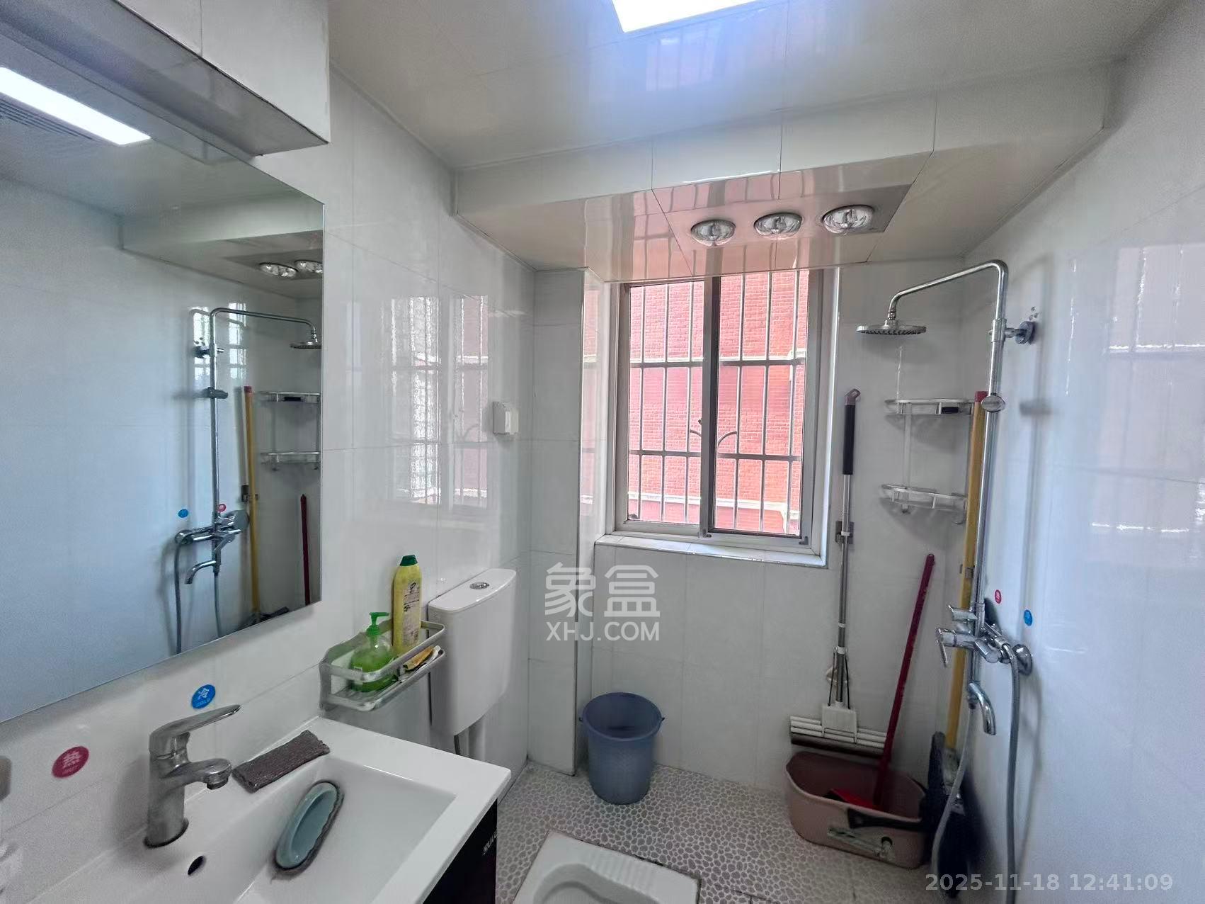 鑫兴佳园  2室2厅1卫    1900.0元/月室内图