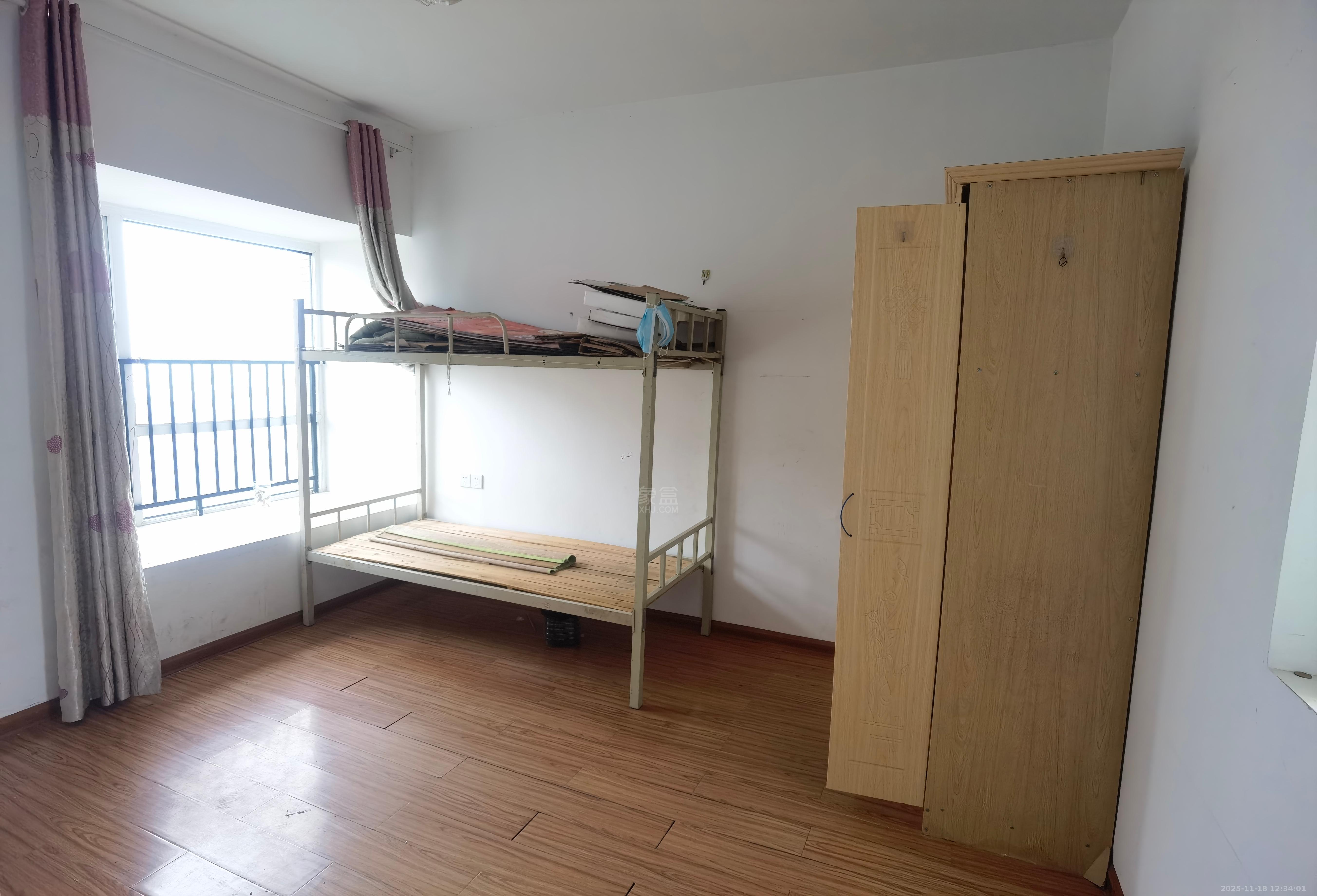 美的城三期 3室2厅2卫 1500.0元/月 美的城三期 3室2厅2卫 1500.0元/月室内图