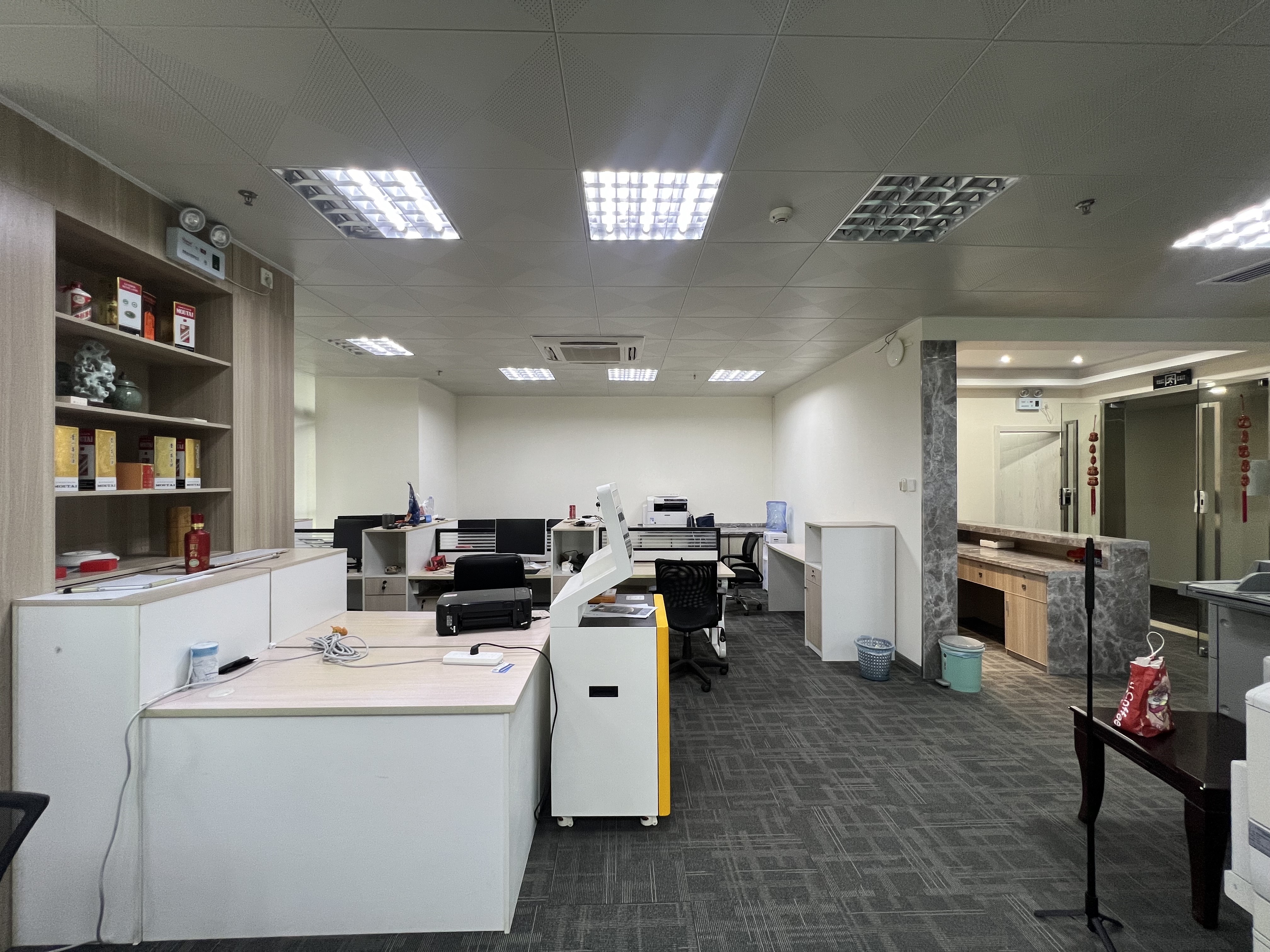 国瑞大厦-海阔天空国瑞城办公楼   246.0㎡      12000.0元/月室内图