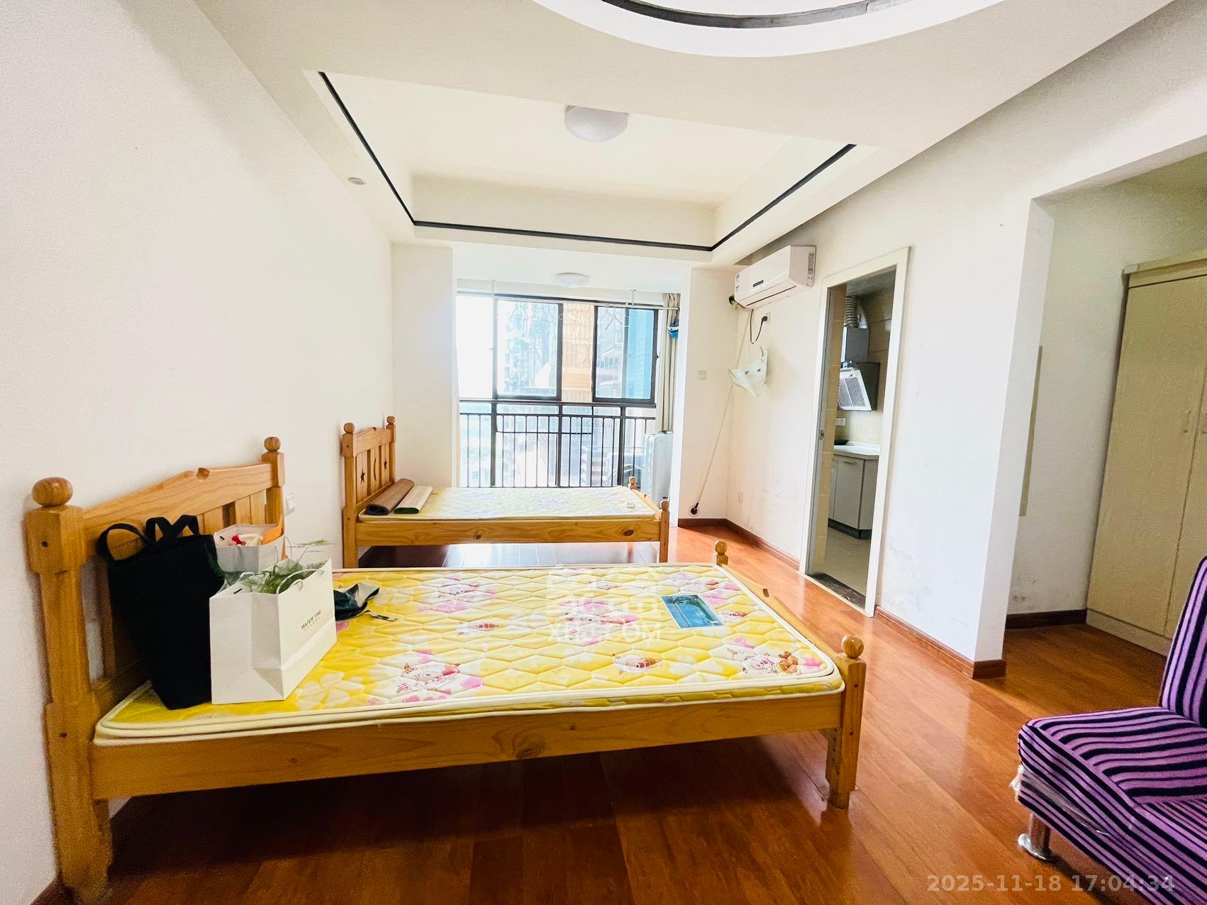 长盛上东区  1室1厅1卫    1400.0元/月室内图