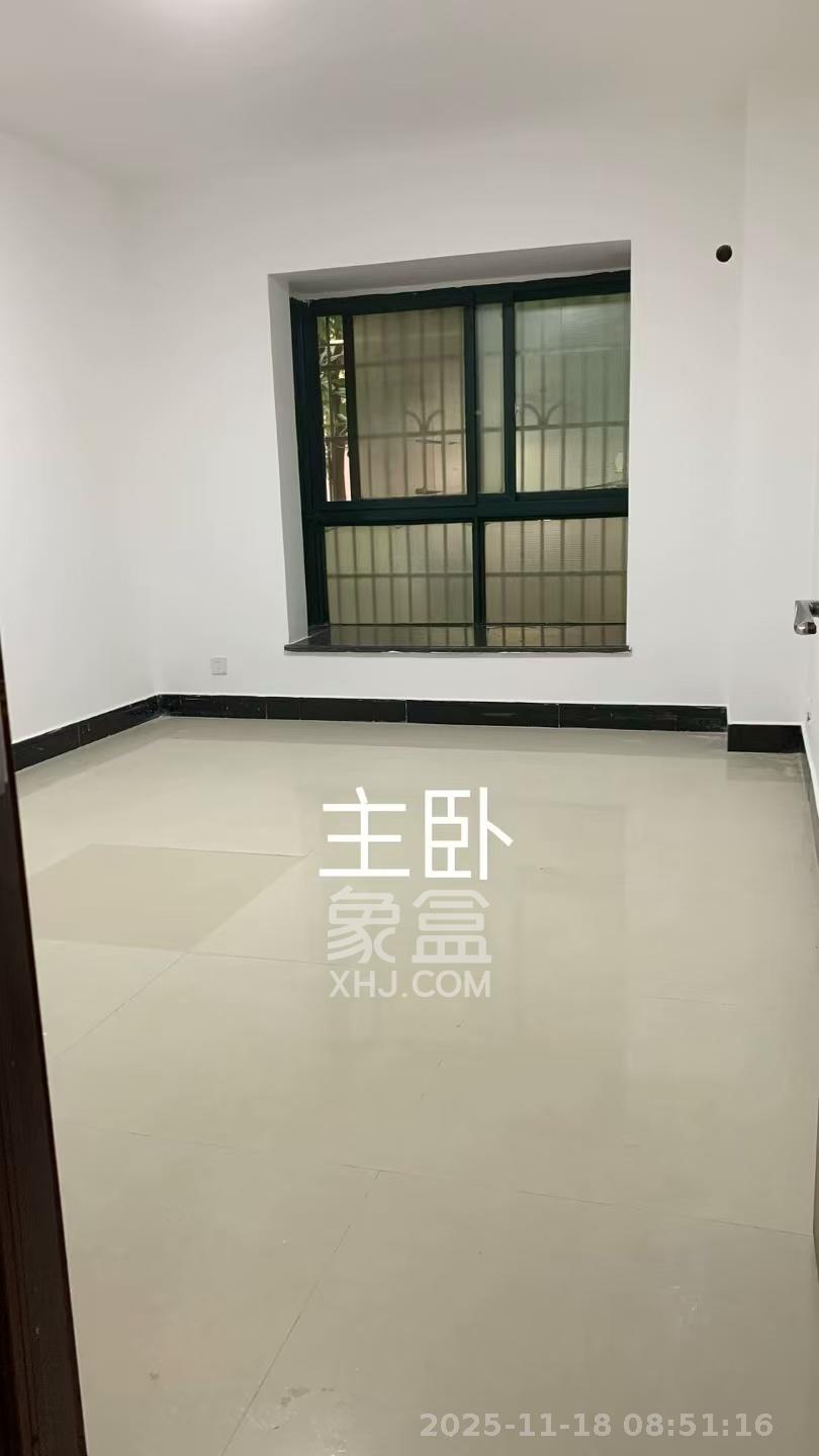 佳阳悦景馨都 3室2厅2卫 3000.0元/月 佳阳悦景馨都 3室2厅2卫 3000.0元/月室内图