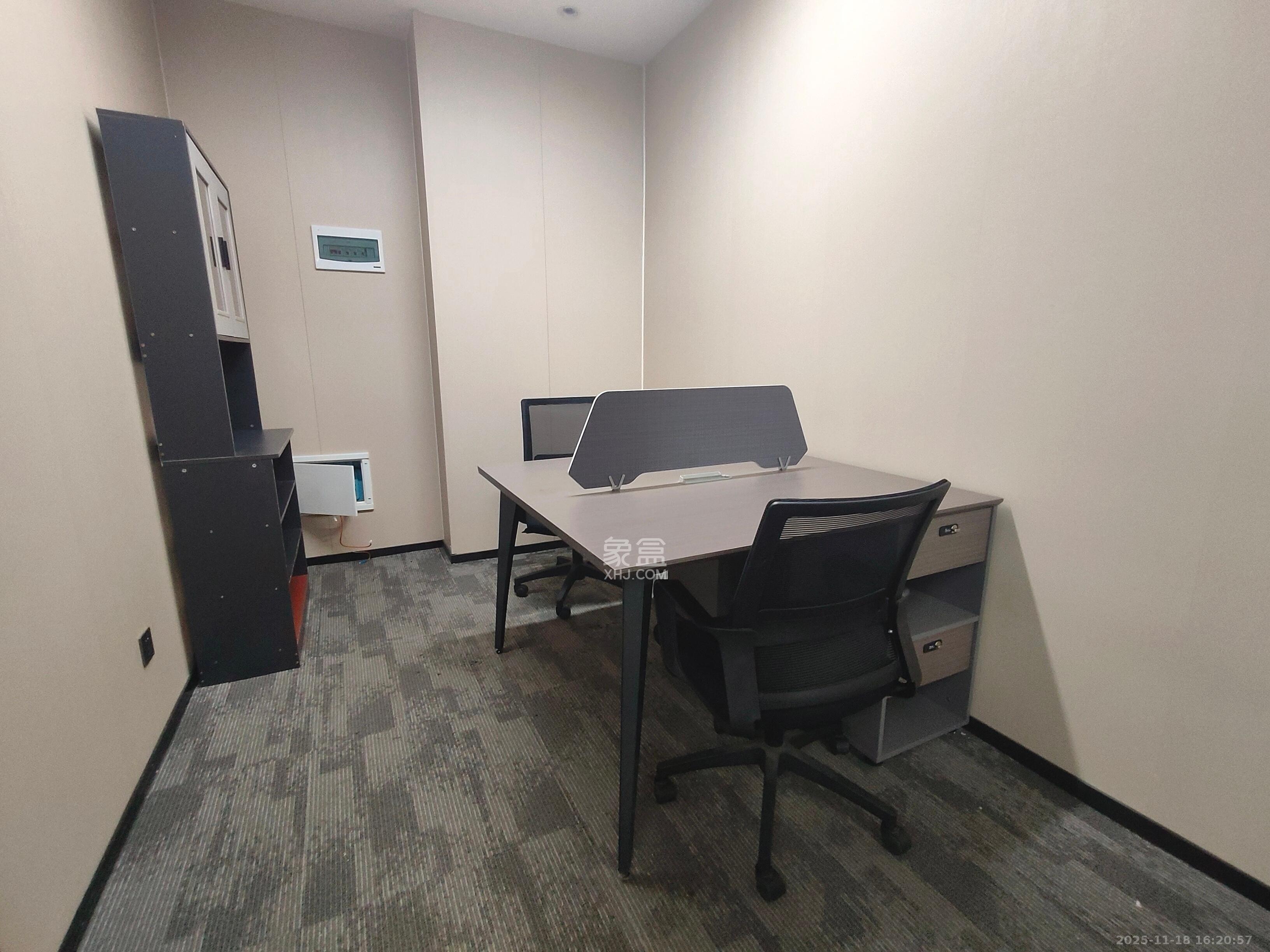 铭诚绿谷智慧产业园   144.0㎡      6000.0元/月室内图