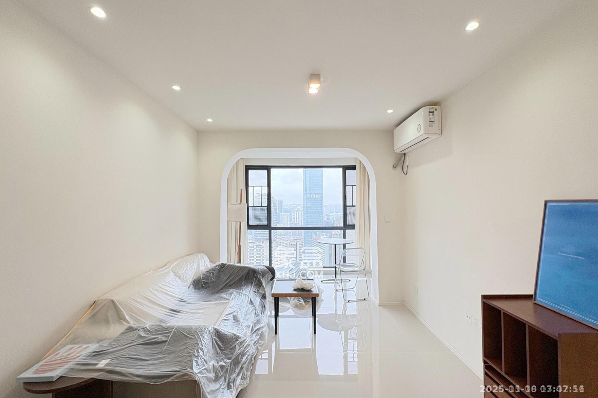 阳光城檀悦  1室1厅1卫    3400.0元/月