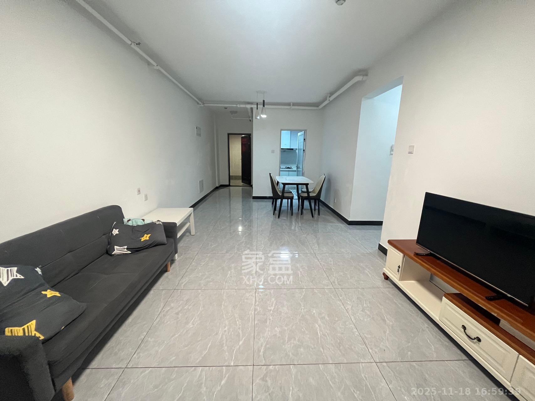 南山梅溪一方 3室2厅2卫 3000.0元/月 南山梅溪一方 3室2厅2卫 3000.0元/月室内图