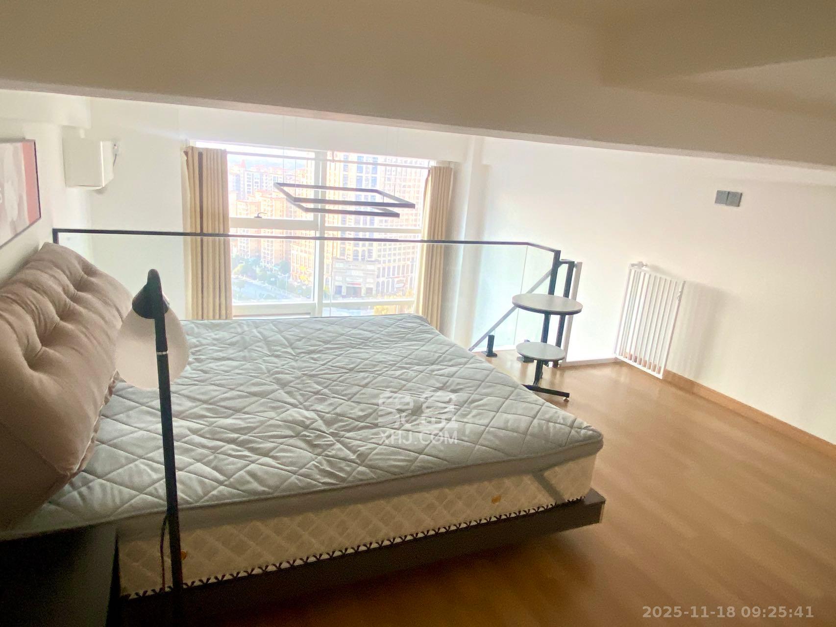 中建嘉和城  2室1厅1卫    2000.0元/月室内图