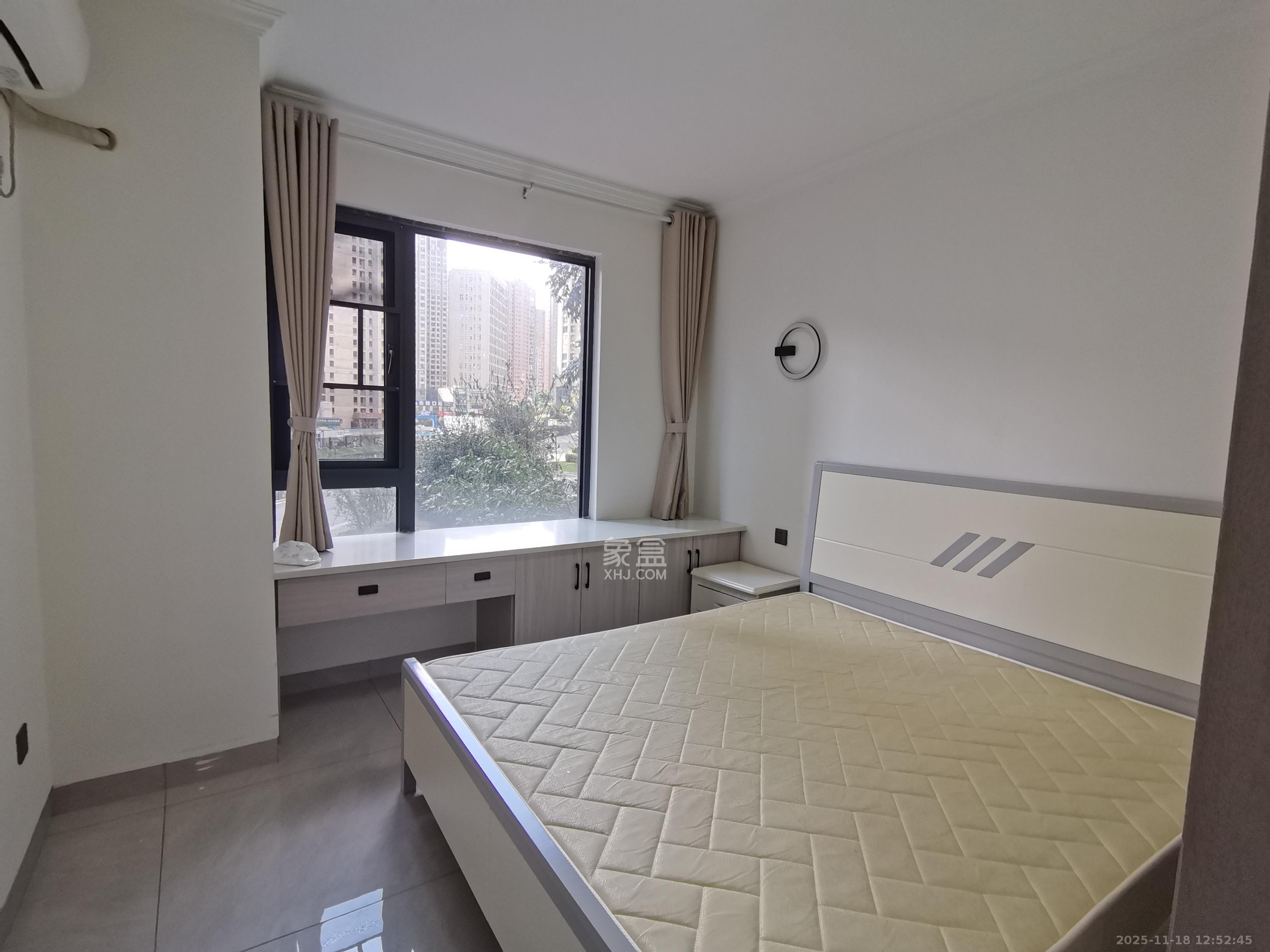 明发阅江悦府  3室2厅1卫    2200.0元/月室内图