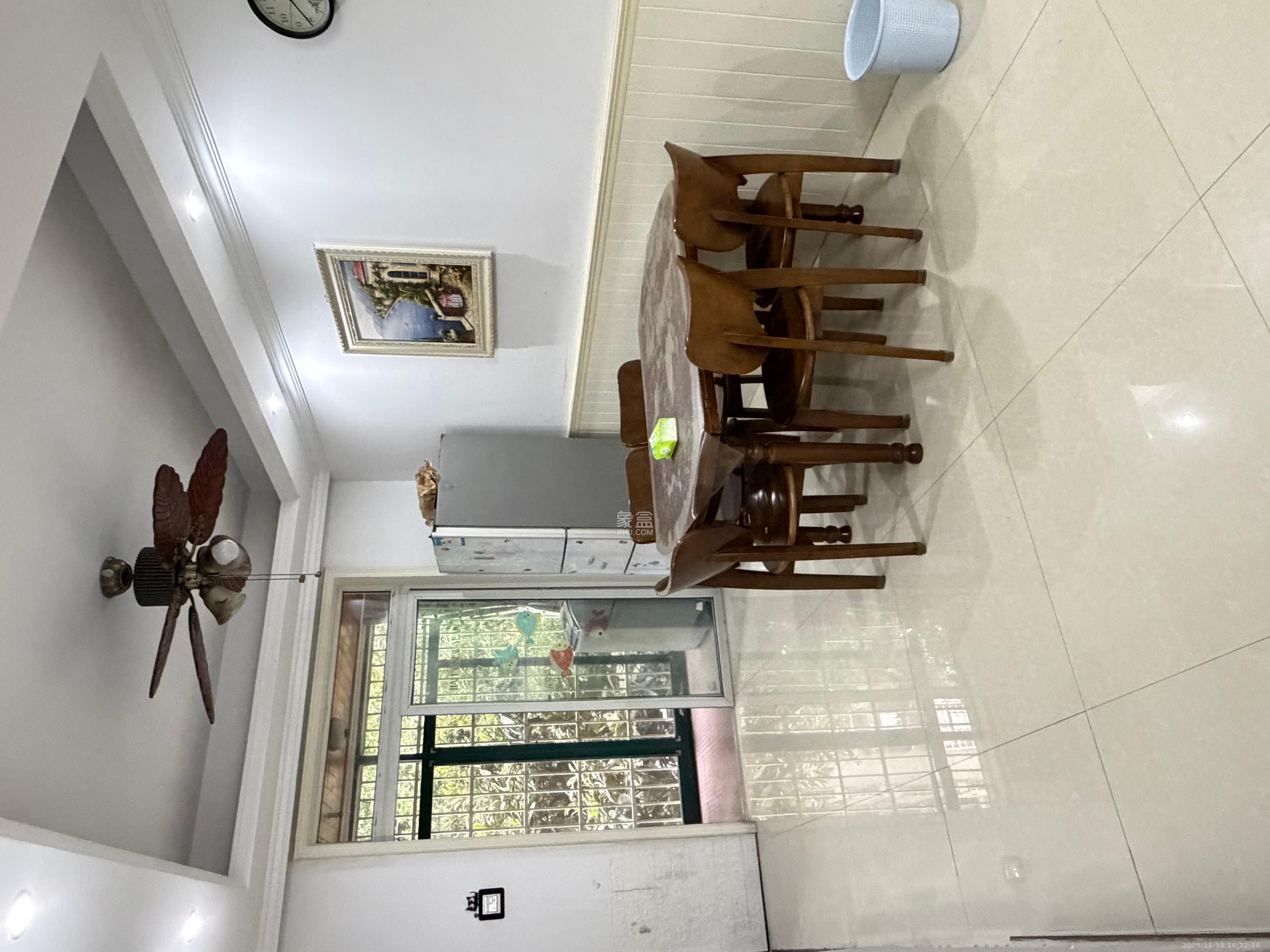 博雅湘水湾 3室2厅1卫 2400.0元/月 博雅湘水湾 3室2厅1卫 2400.0元/月室内图