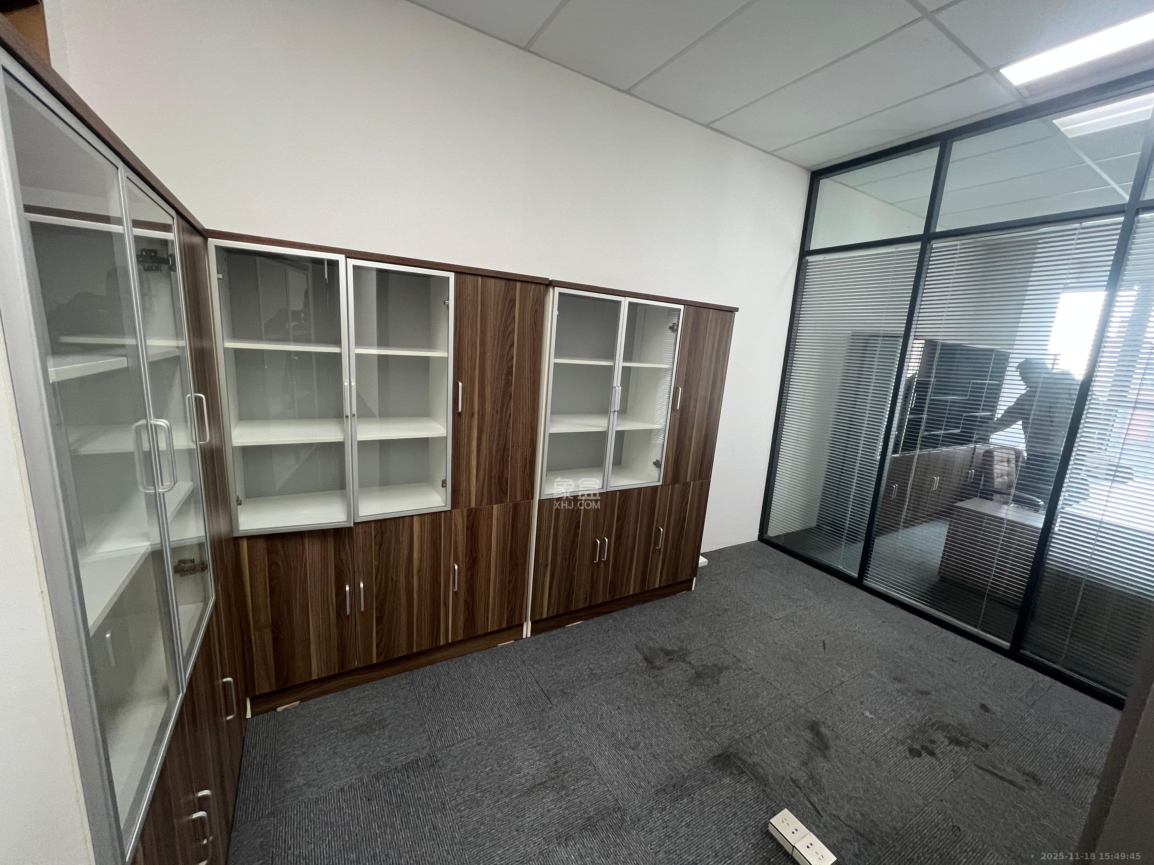 绿地中心   120.0㎡      5800.0元/月室内图