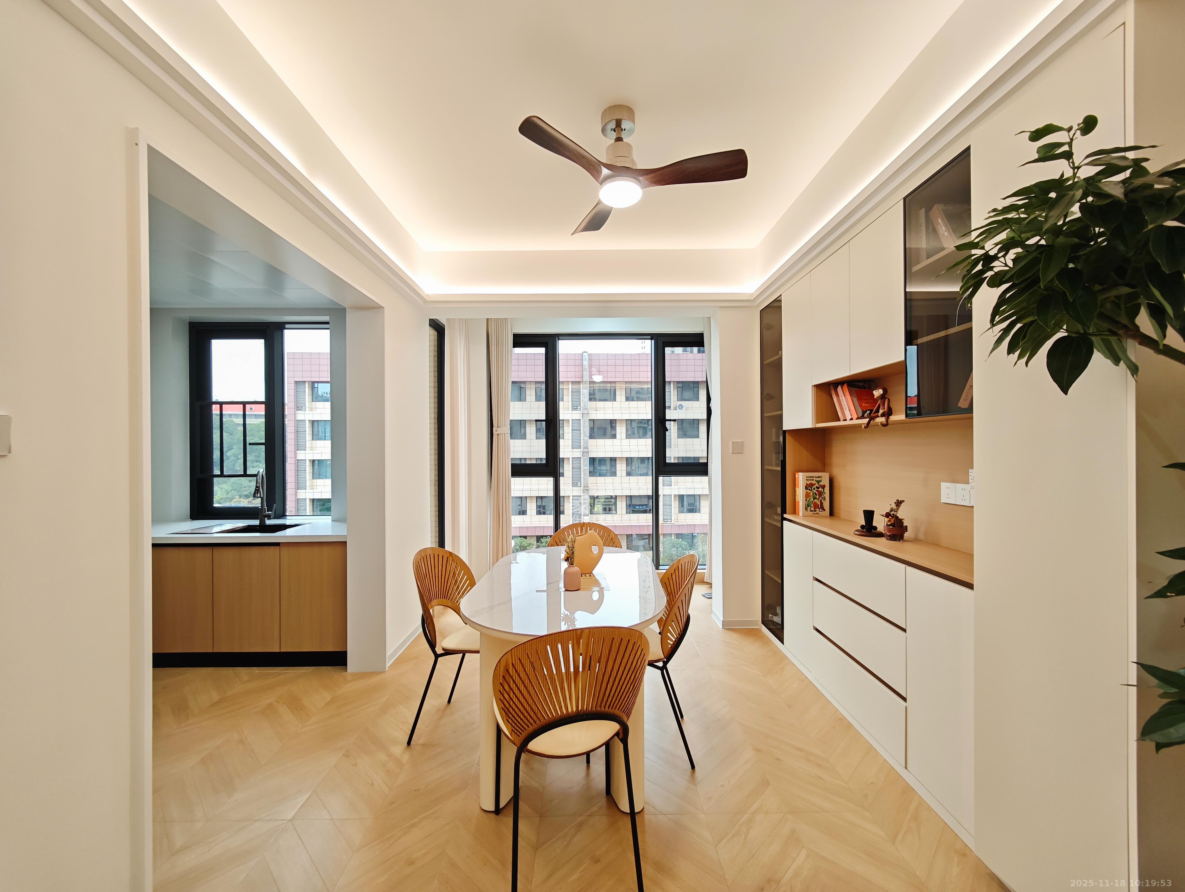 宏聚地中海  3室2厅2卫    109.8万其他