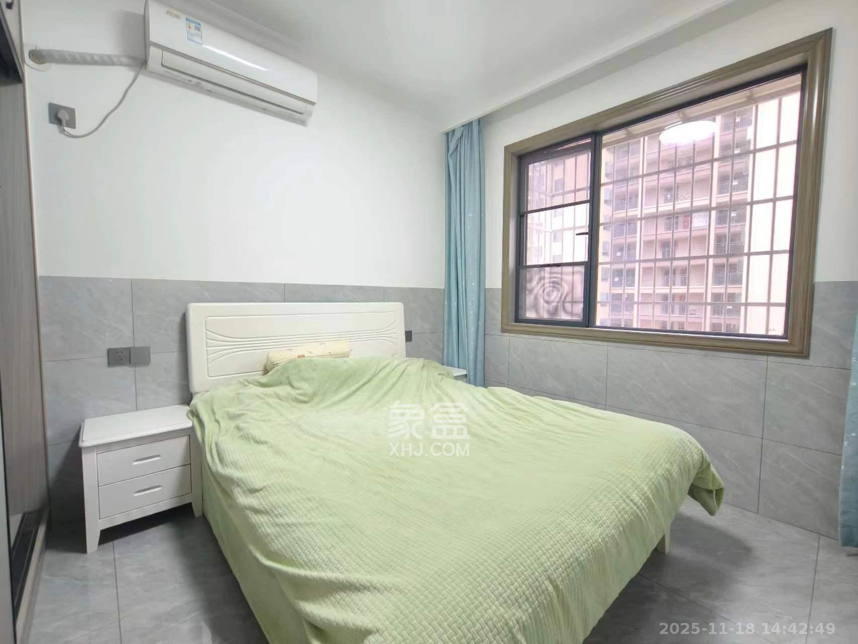 山水新城 2室2厅1卫 2000.0元/月 山水新城 2室2厅1卫 2000.0元/月室内图