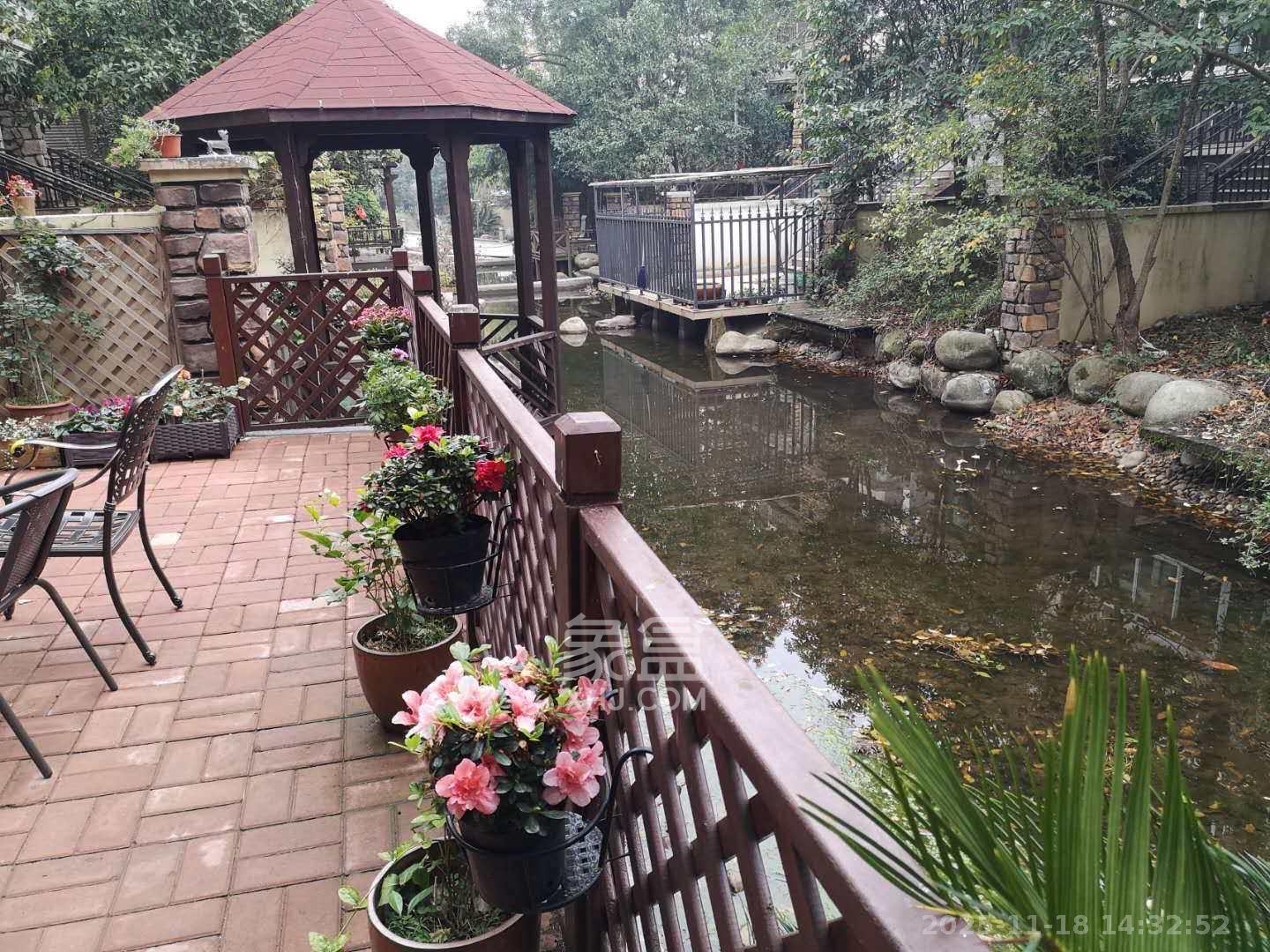 香格里麓山别墅  6室2厅3卫    11000.0元/月室内图