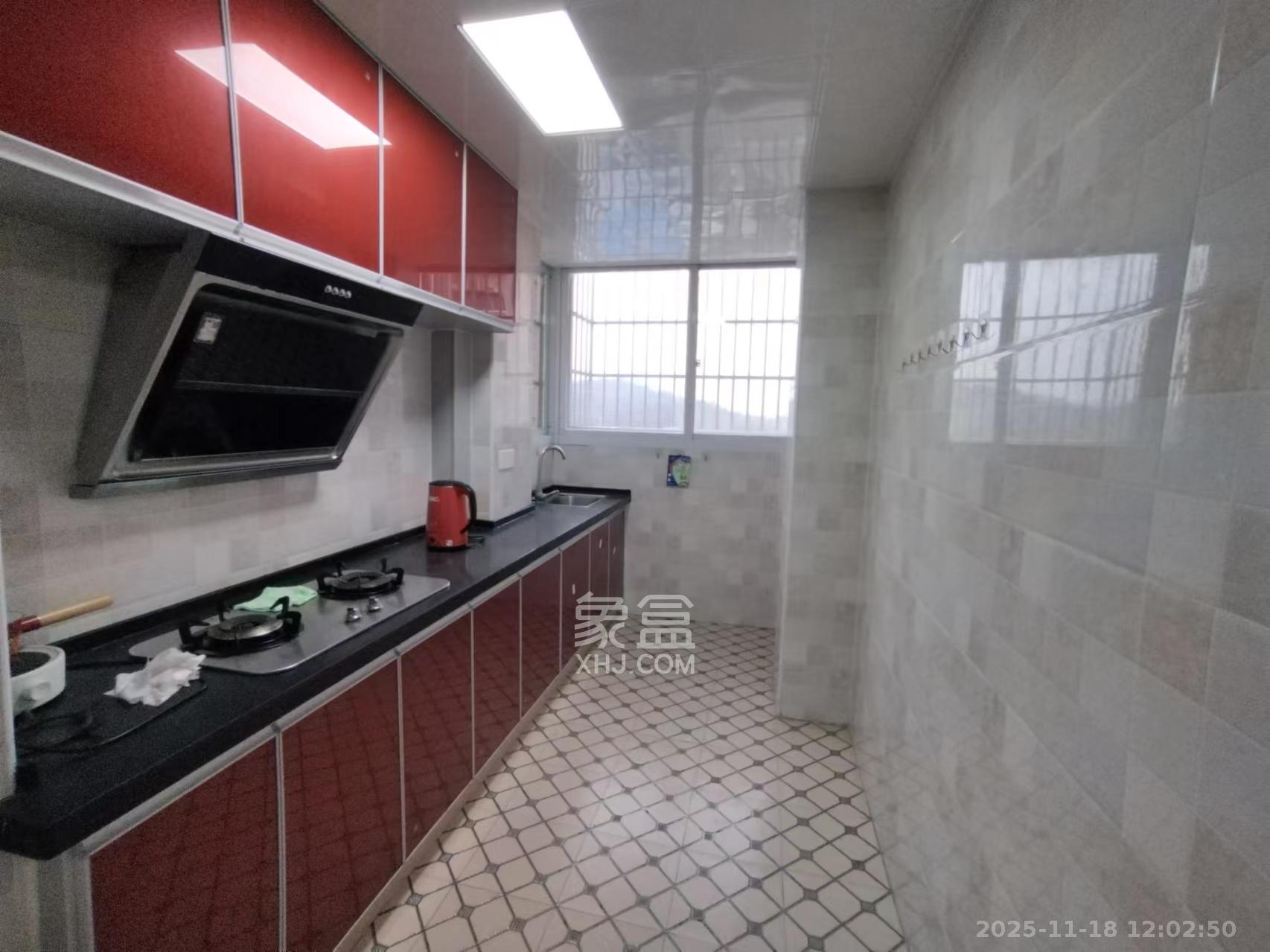 谷山庭院一期  3室2厅1卫    2000.0元/月室内图