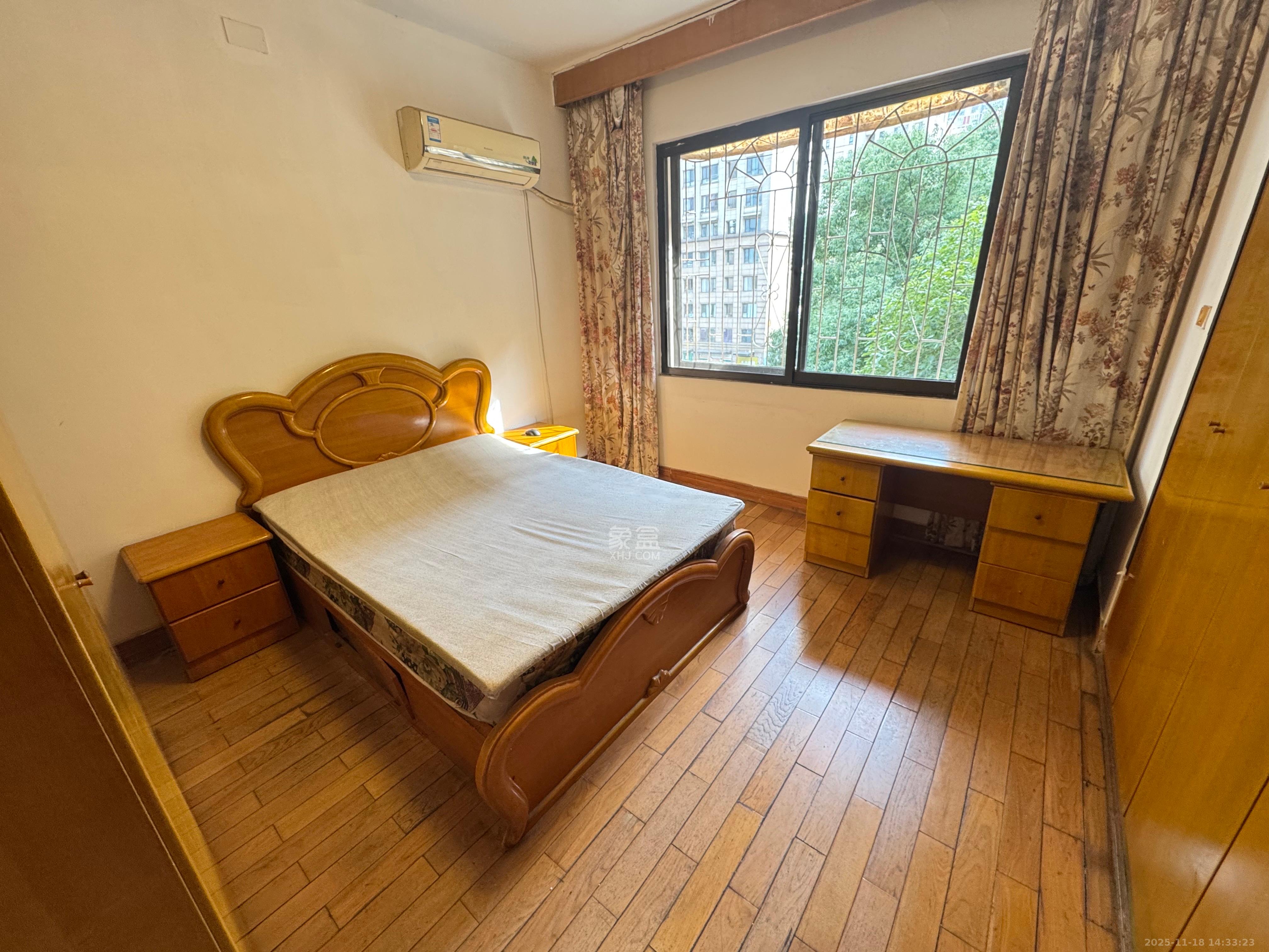 湖南省机关事务管理局  4室2厅2卫    2900.0元/月室内图