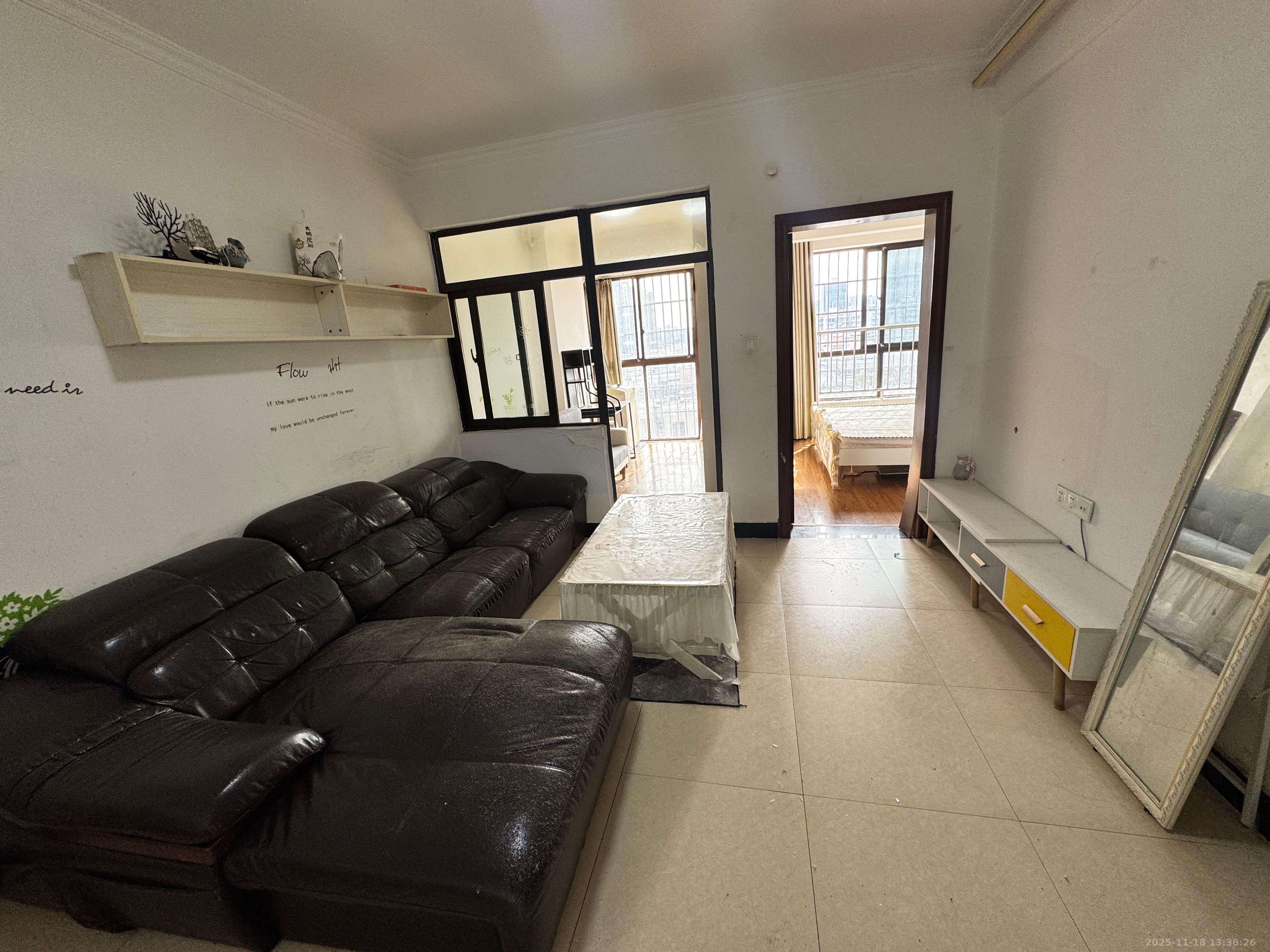 芒果天地(芒果雅苑)  1室1厅1卫    1800.0元/月室内图