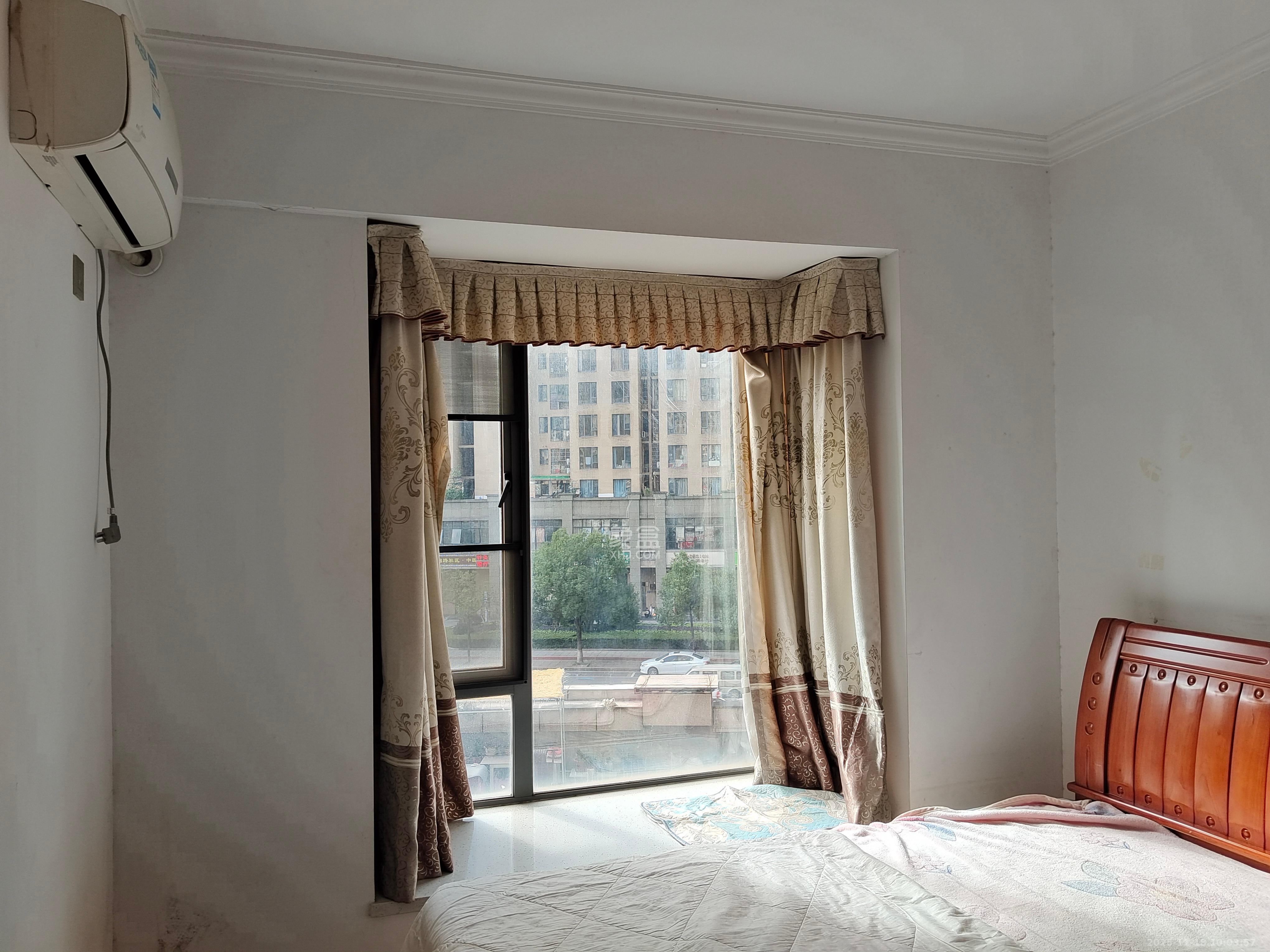 鑫远御文台一期 2室2厅1卫 2100.0元/月 鑫远御文台一期 2室2厅1卫 2100.0元/月室内图