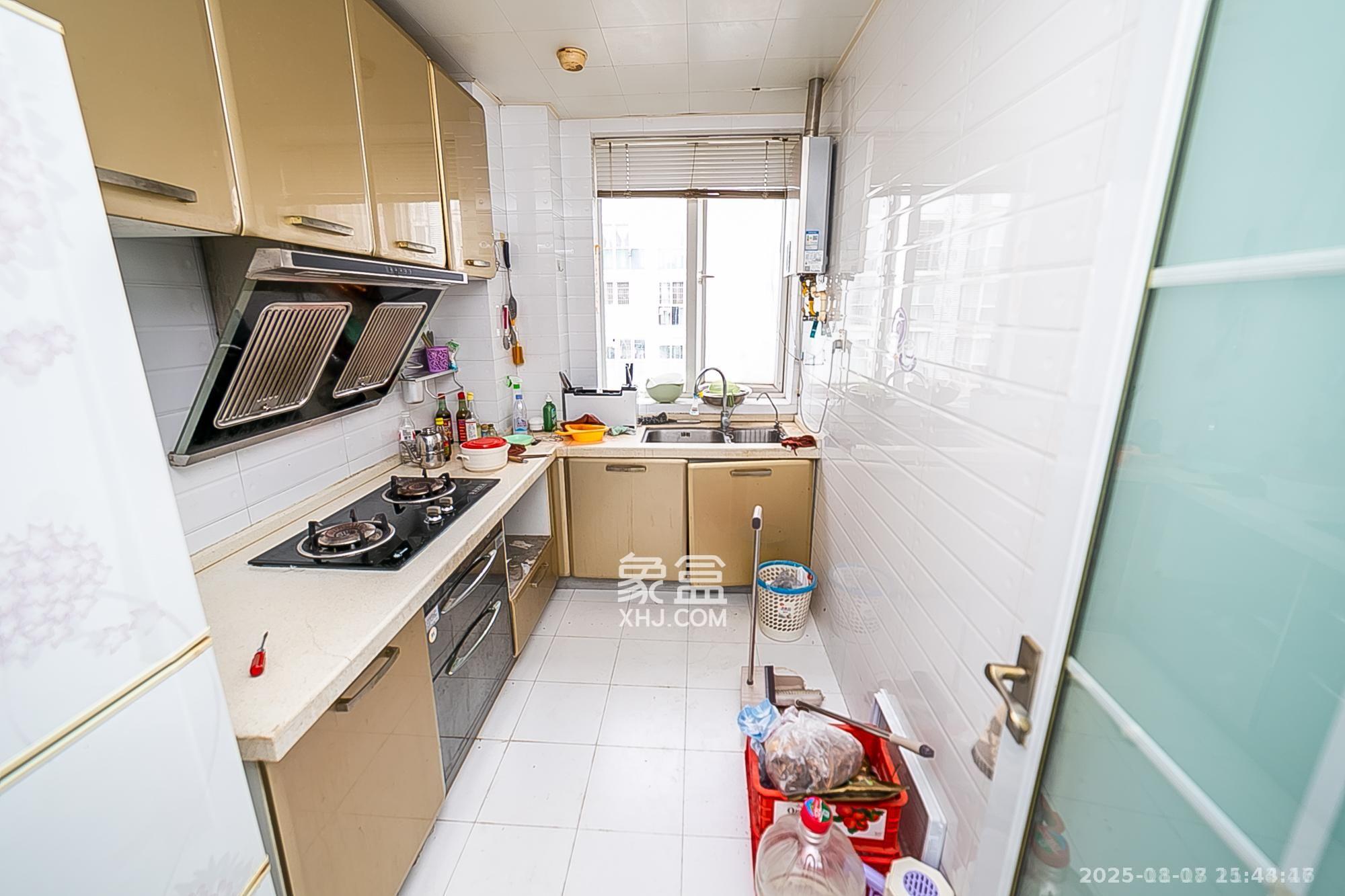 天鸿天府(天鸿中央大院) 2室1厅1卫 2000.0元/月 天鸿天府(天鸿中央大院) 2室1厅1卫 2000.0元/月室内图