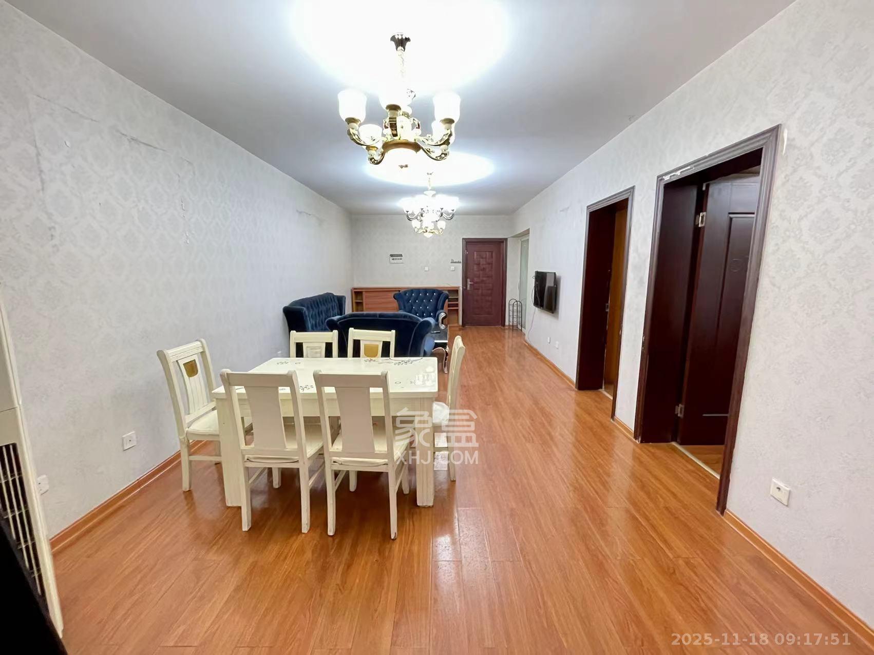 东玺门  2室2厅1卫    2300.0元/月室内图