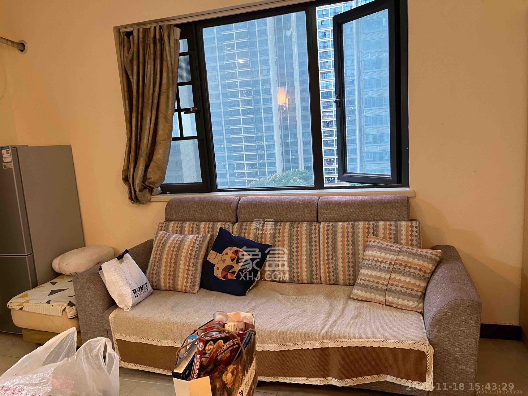 恒大国际广场  1室1厅1卫    1600.0元/月