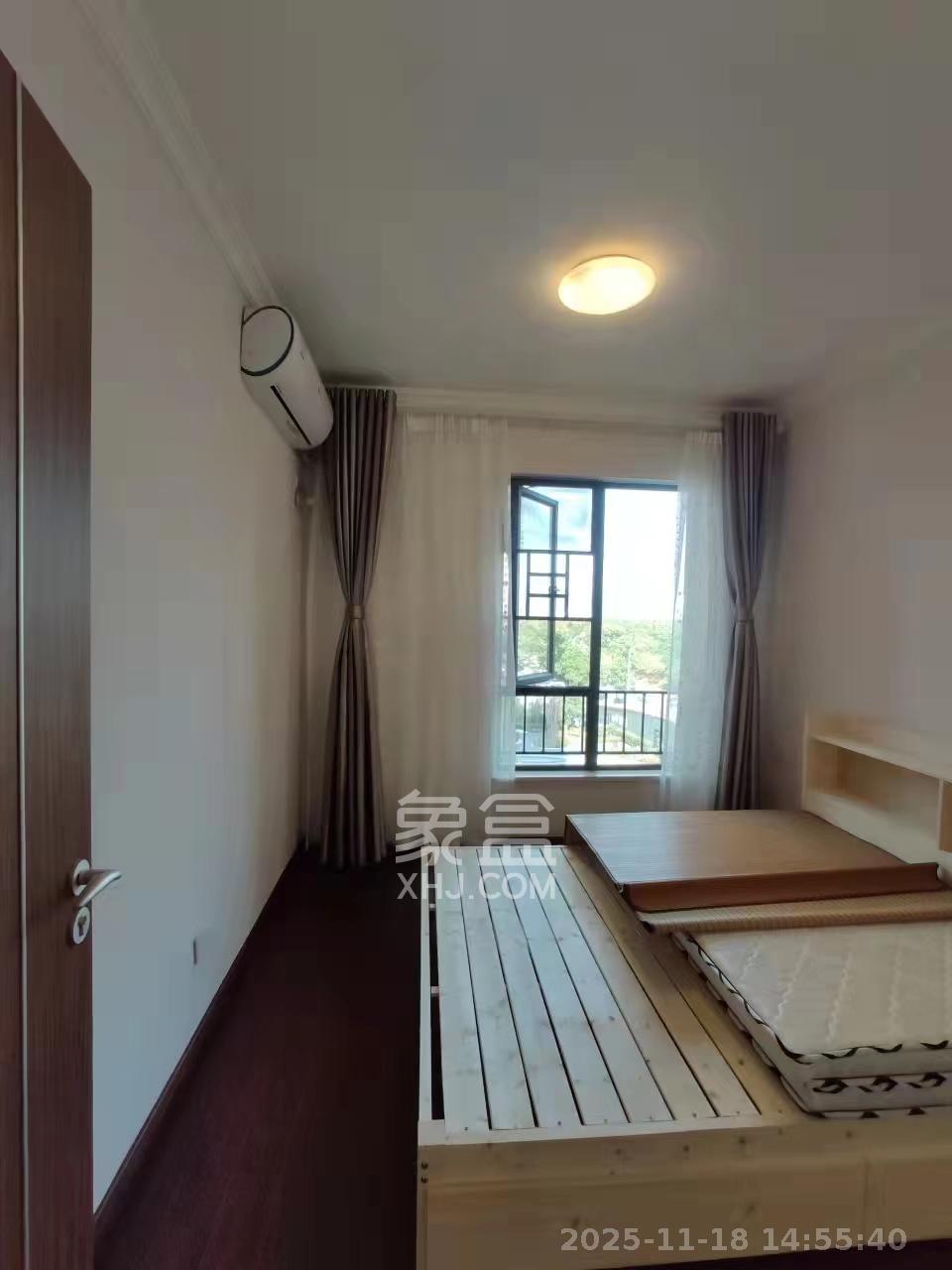 万科白鹭郡  4室2厅2卫    3000.0元/月室内图