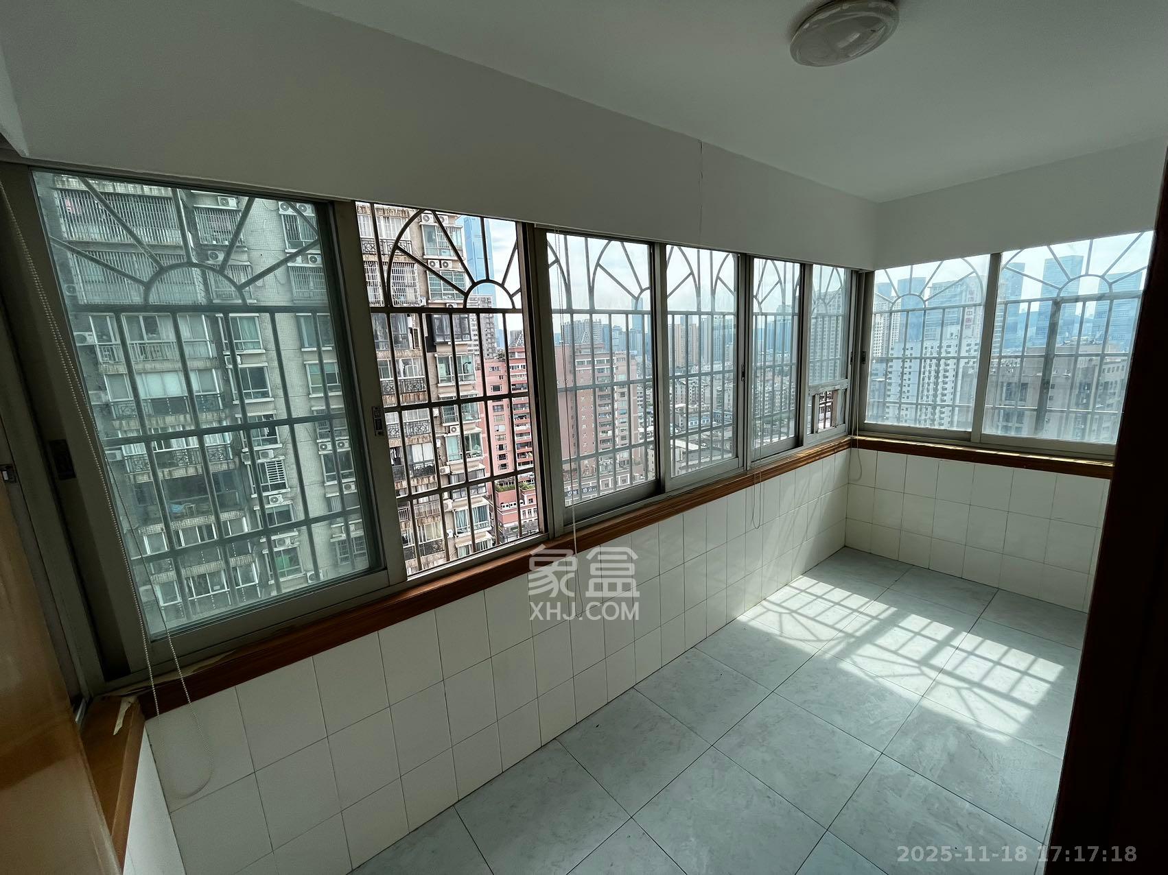 海东青大厦  4室2厅2卫    3600.0元/月室内图