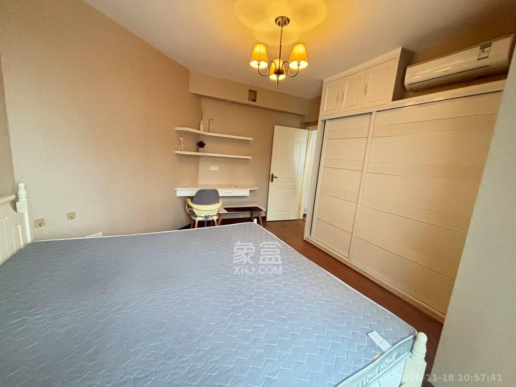 融科东南海 1室1厅1卫 2000.0元/月 融科东南海 1室1厅1卫 2000.0元/月室内图