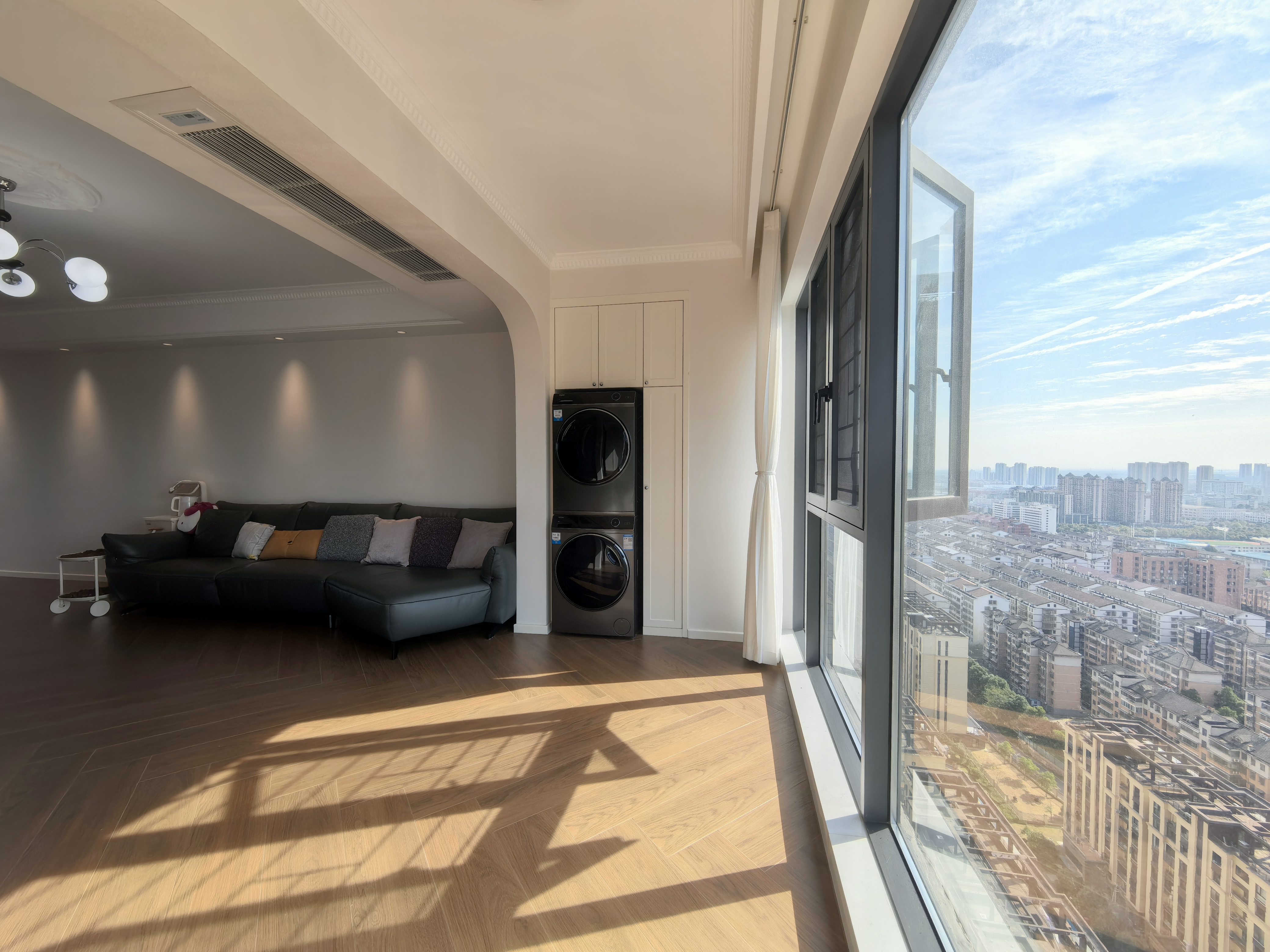 中梁龙泉台 4室2厅1卫 92.8万 中梁龙泉台 4室2厅1卫 92.8万室内图