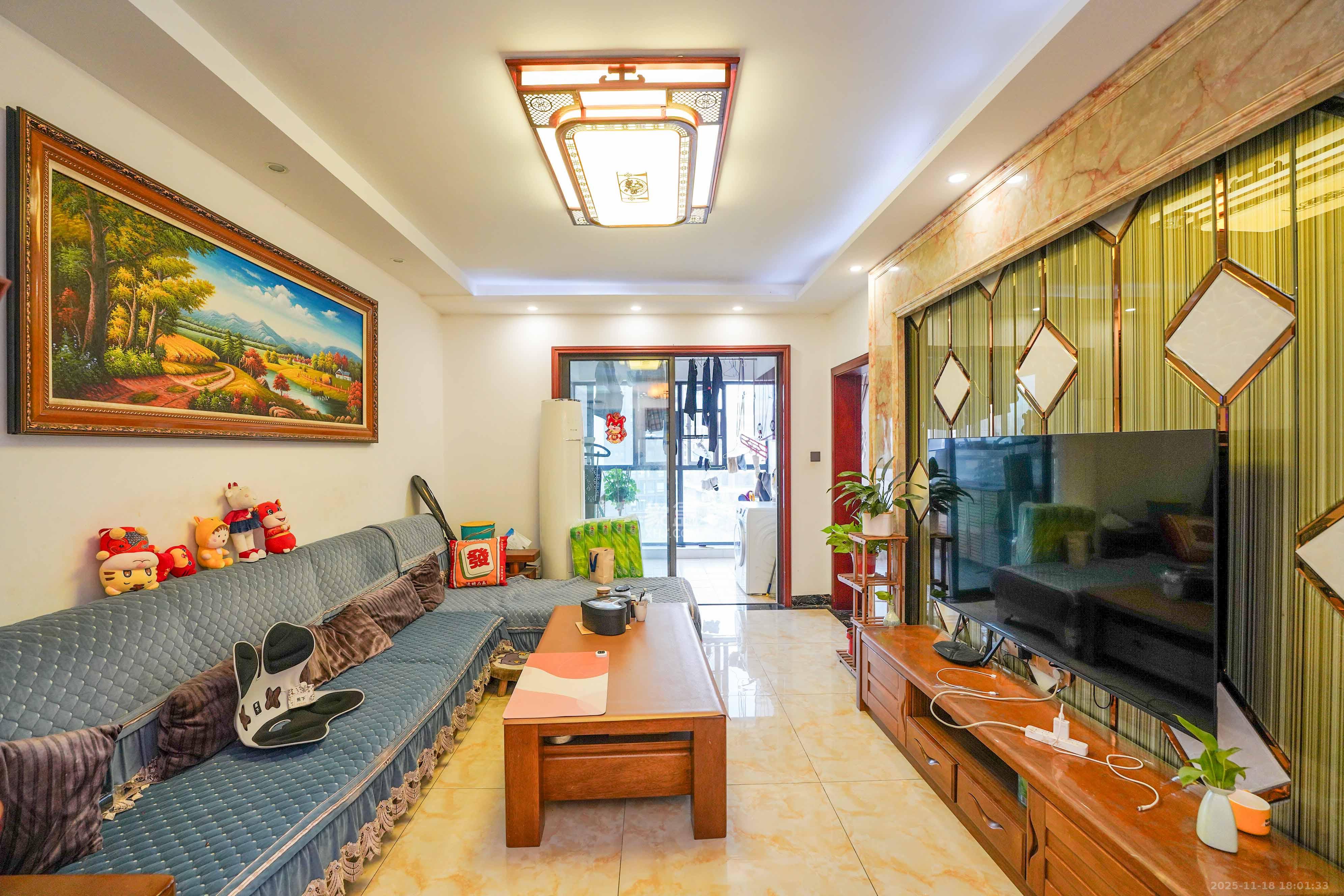 汇金城/嘉华城（二期、三期）  3室2厅1卫    98.0万