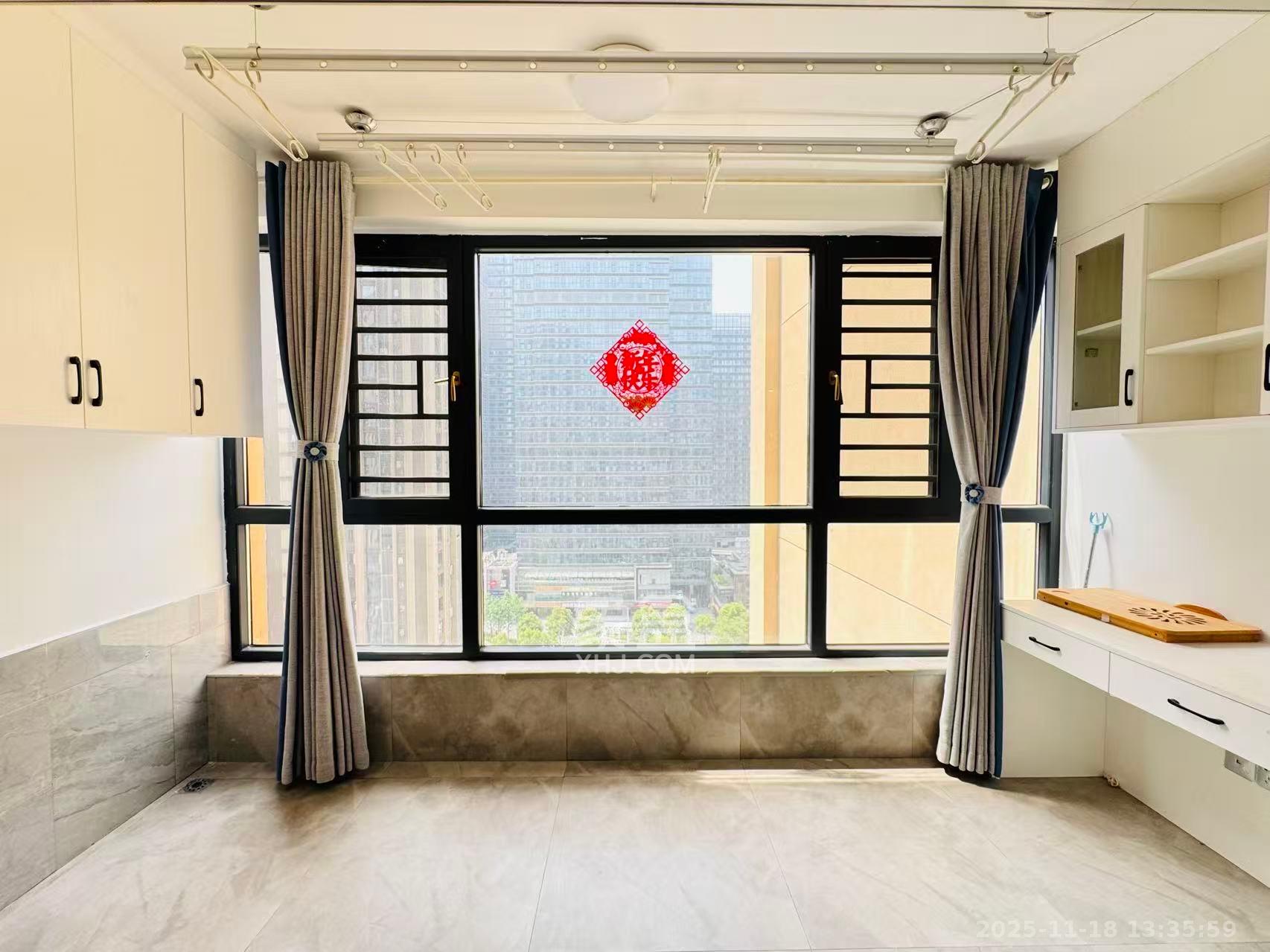 协信星澜汇  4室2厅2卫    4000.0元/月室内图