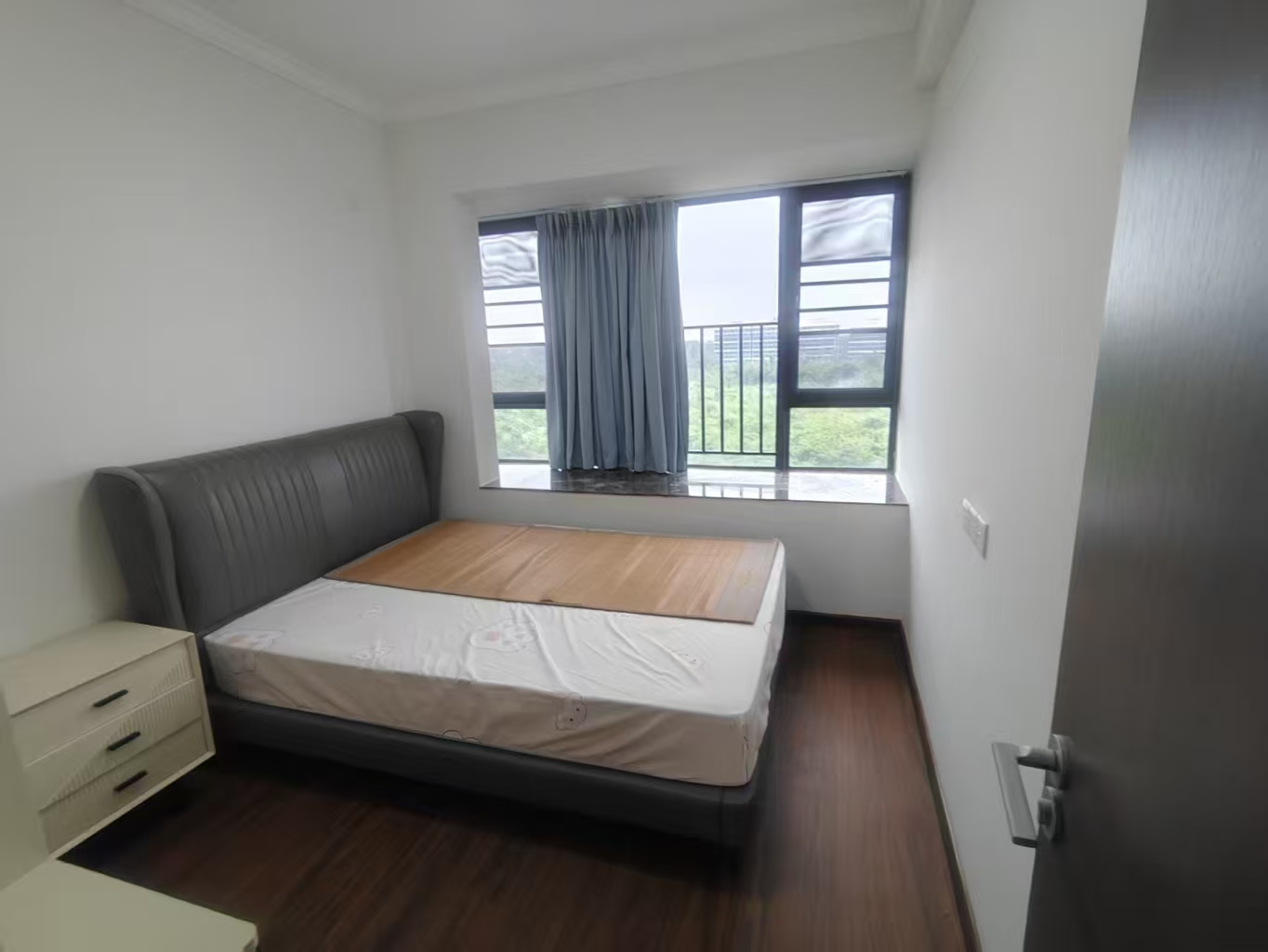 观澜湖-君悦公馆  4室2厅2卫    2500.0元/月室内图