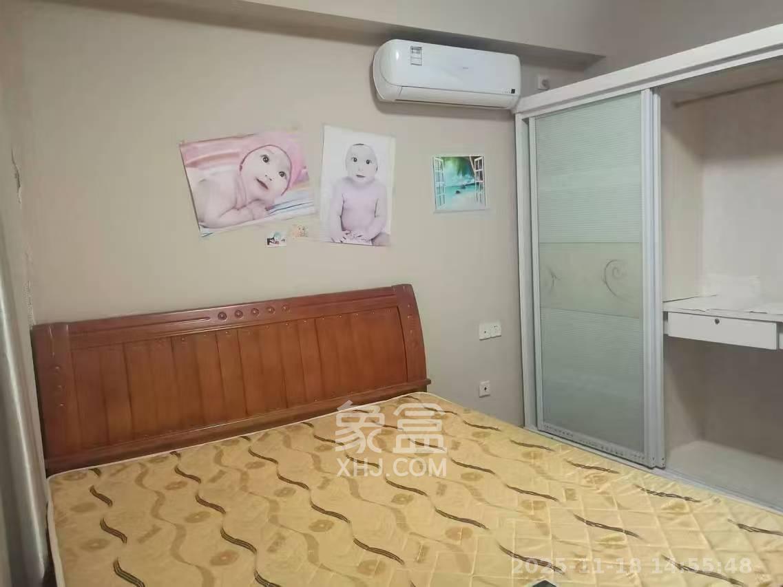 麓谷小镇 3室2厅1卫 2200.0元/月 麓谷小镇 3室2厅1卫 2200.0元/月室内图