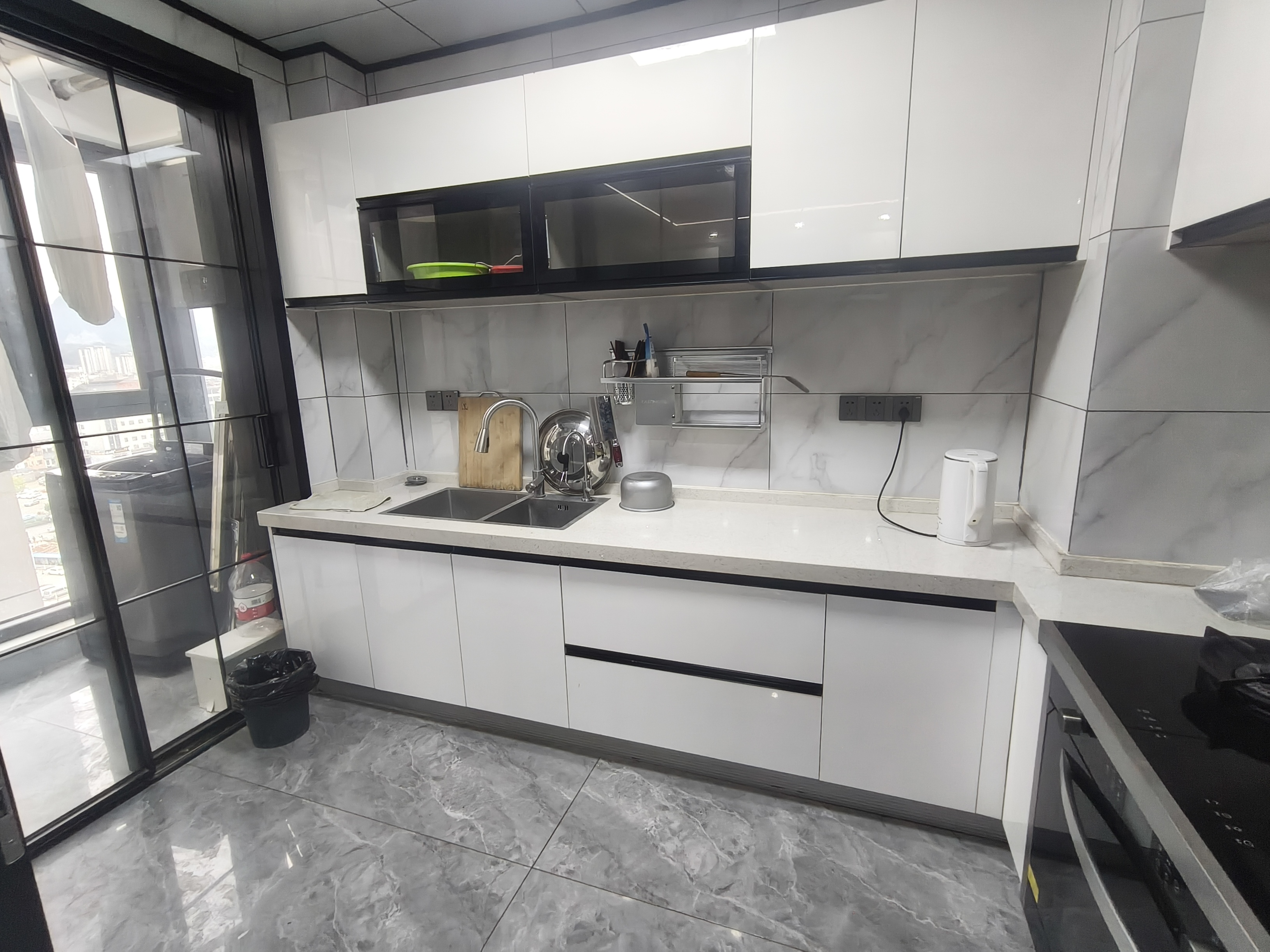 靛达广场  1室0厅0卫    2750.0元/月室内图