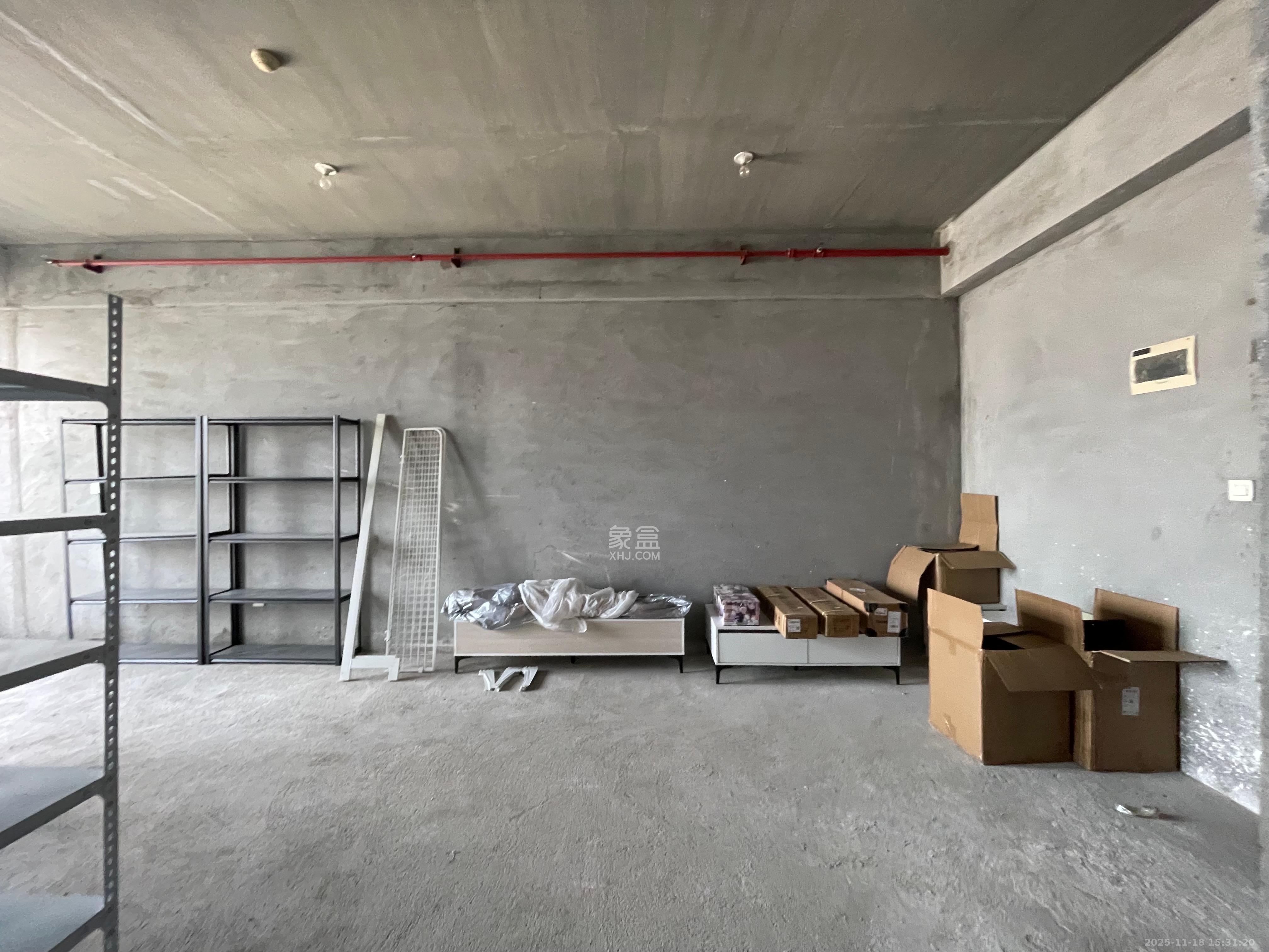 西子湖畔沃府  1室1厅1卫    1200.0元/月室内图