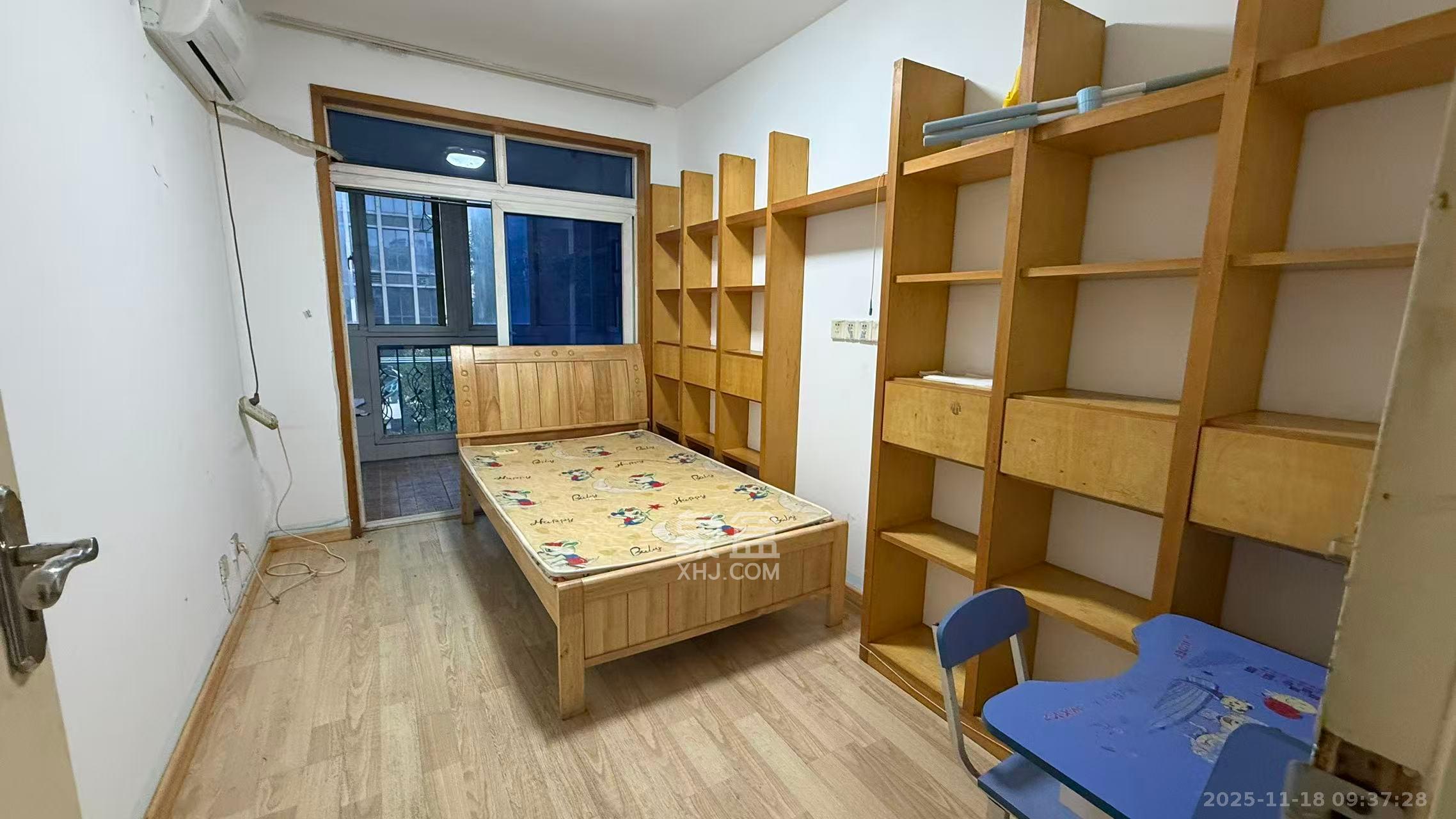 芙蓉苑 3室2厅2卫 1900.0元/月 芙蓉苑 3室2厅2卫 1900.0元/月室内图