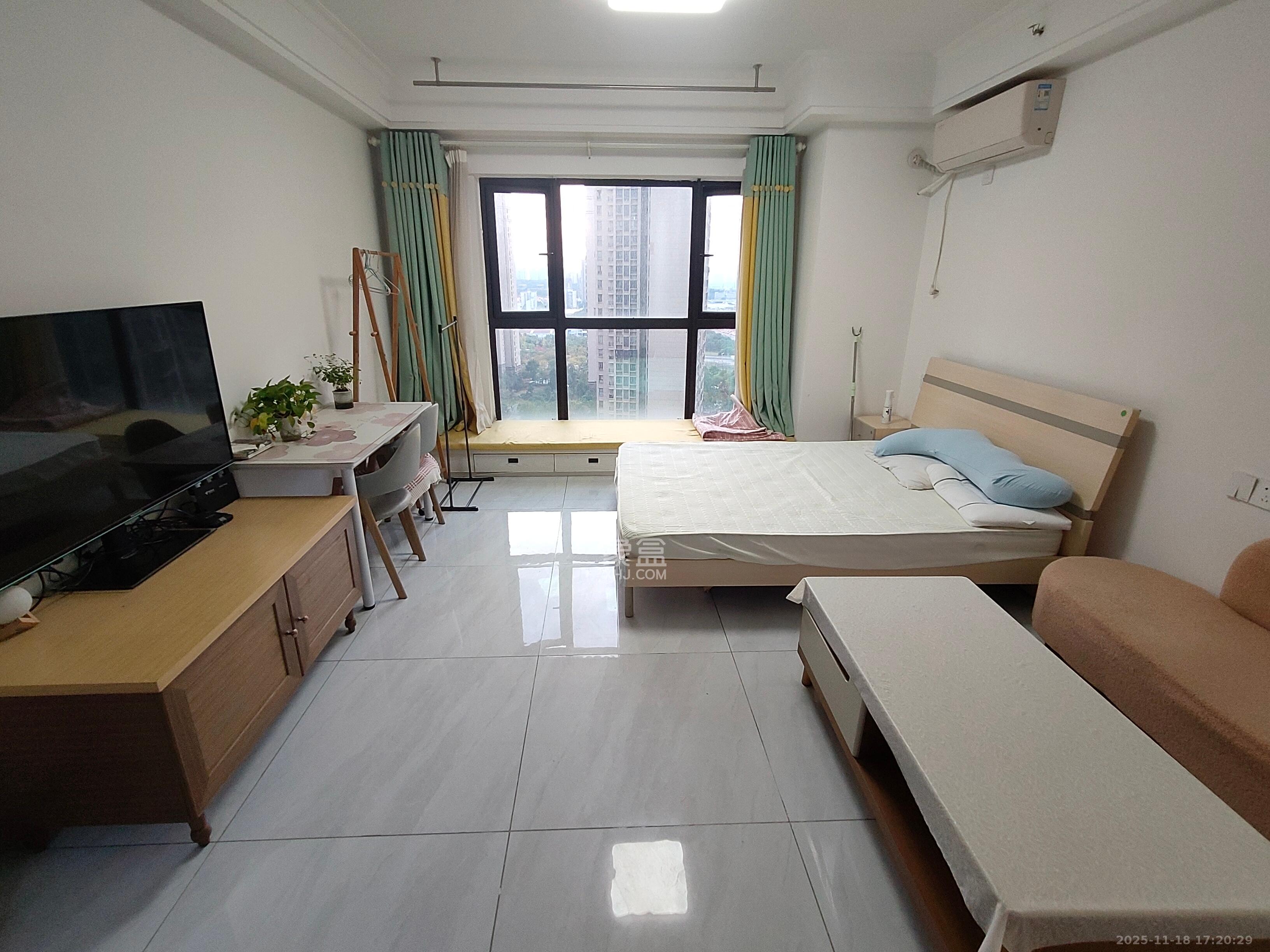 金科时代中心  1室1厅1卫    1400.0元/月