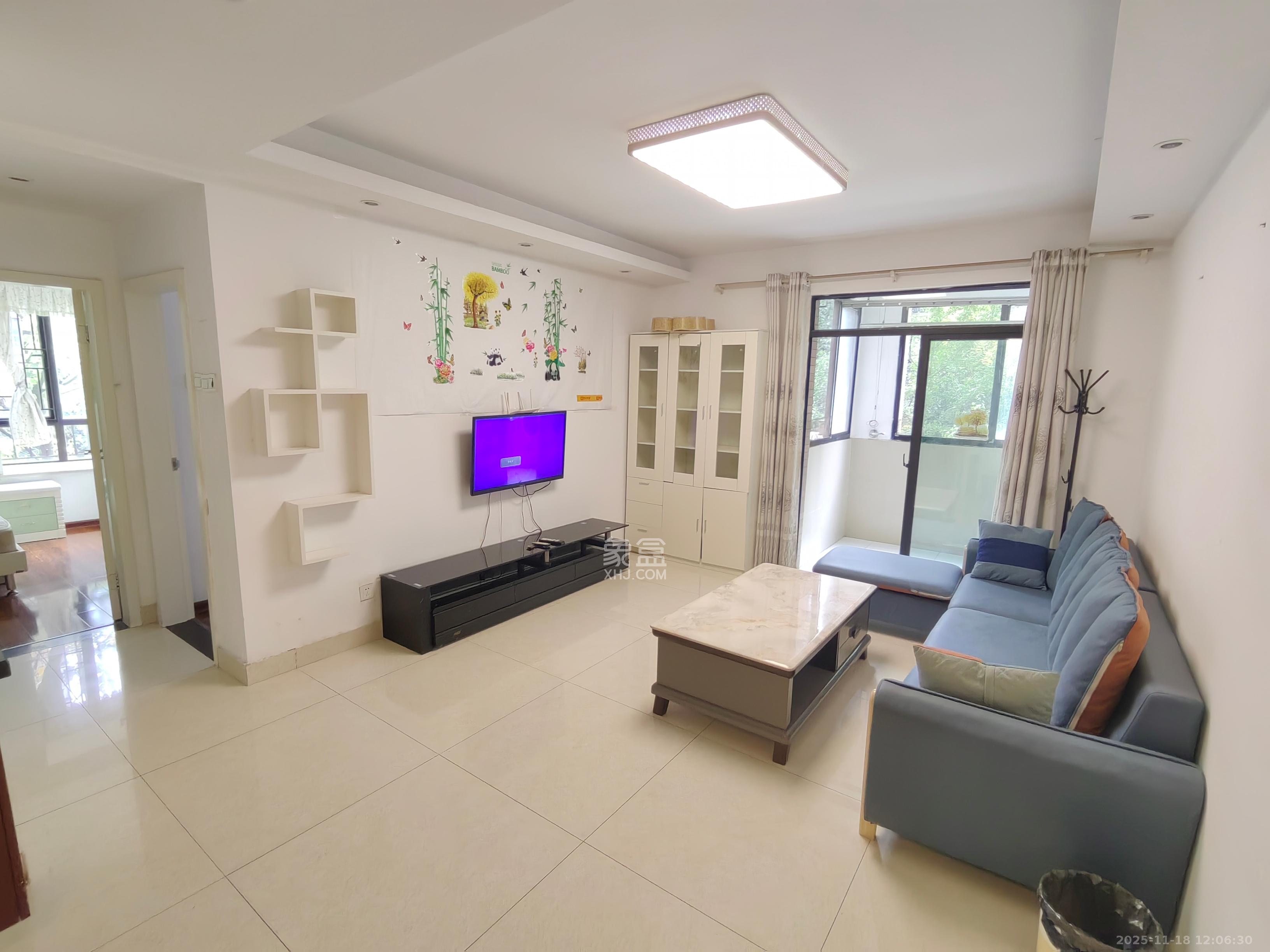 华润凤凰城一期  2室2厅1卫    1700.0元/月