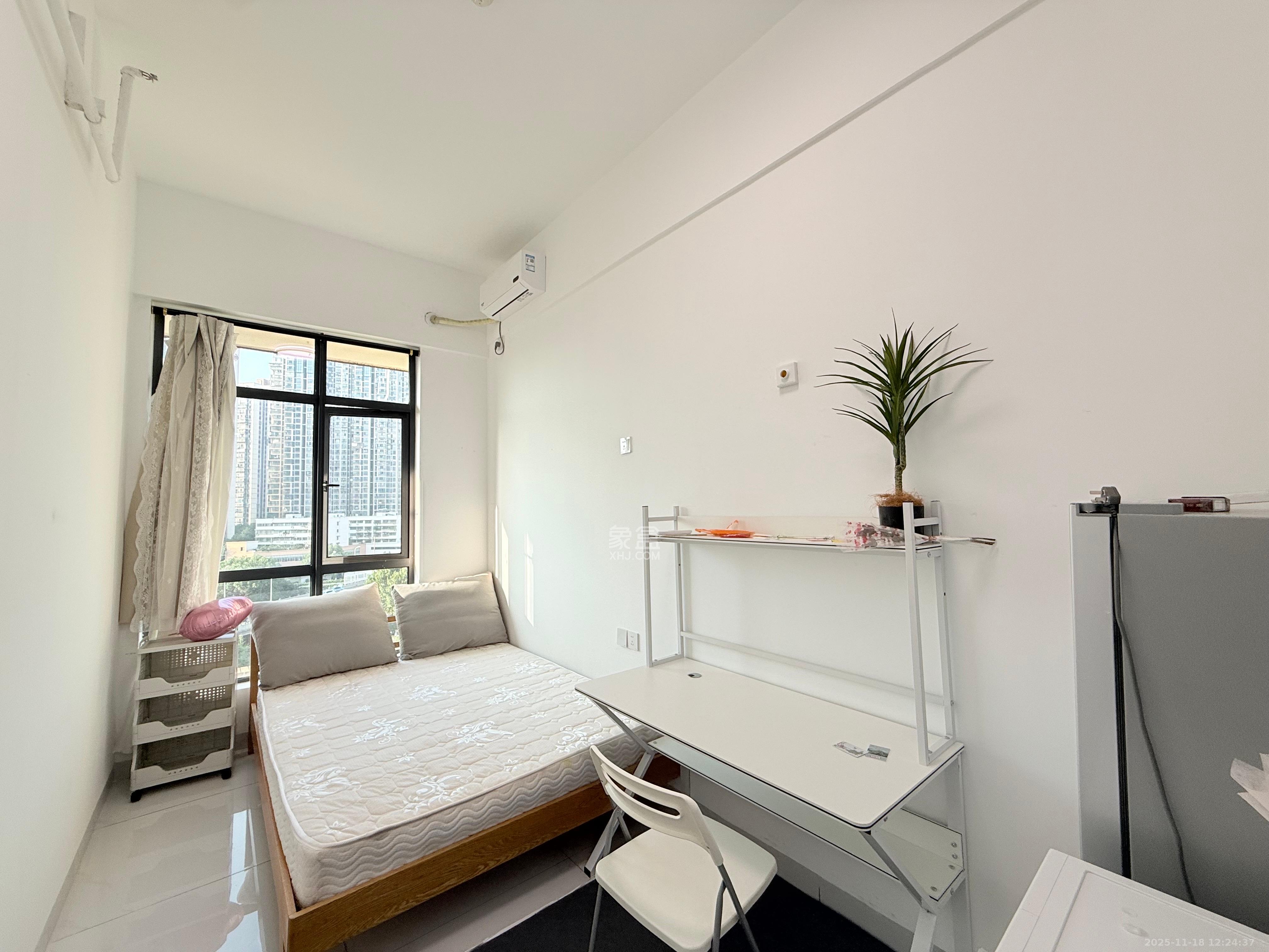 叠彩兰亭  1室1厅1卫    1000.0元/月室内图