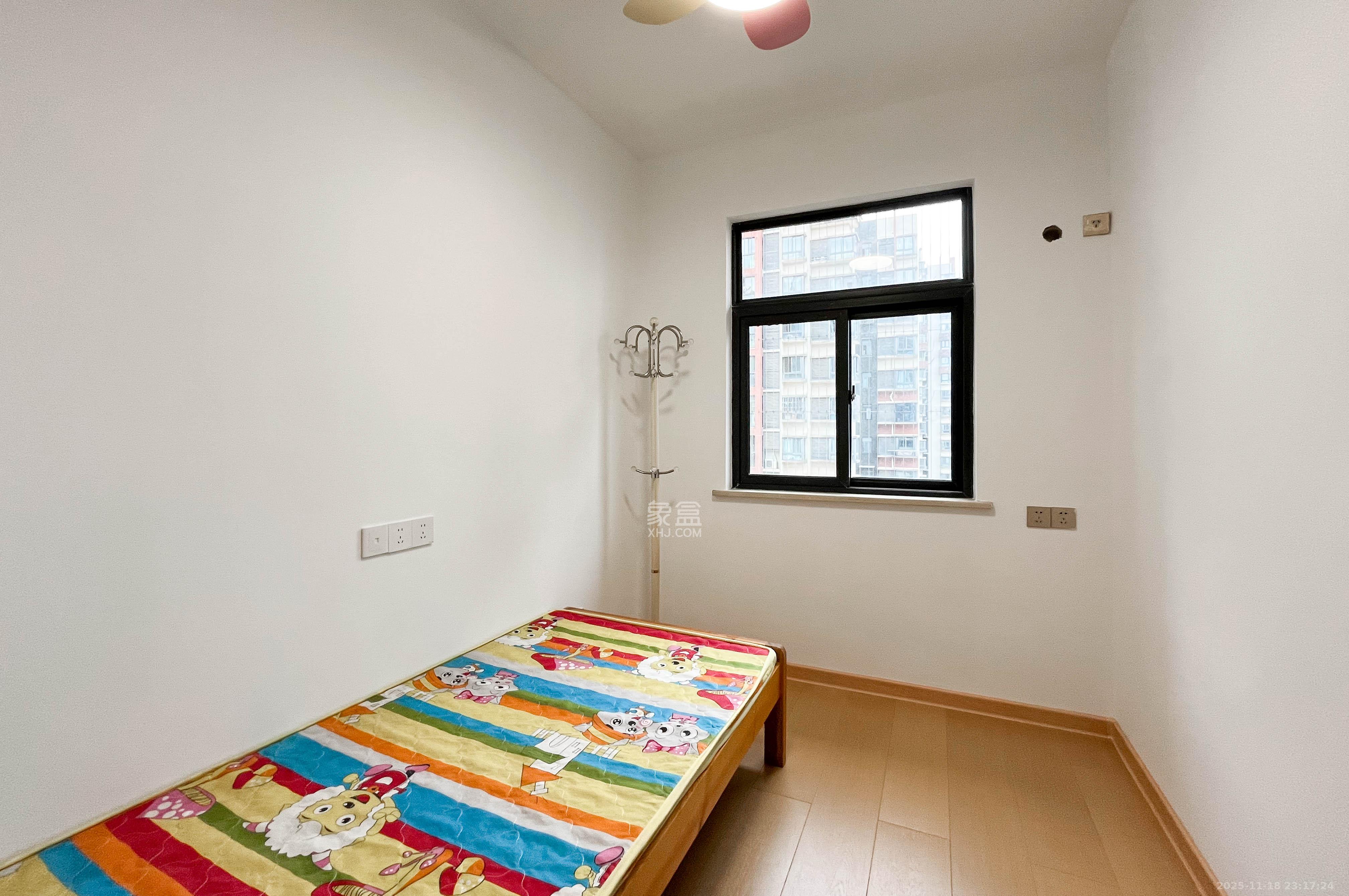 高鑫麓城 3室2厅1卫 78.0万 高鑫麓城 3室2厅1卫 78.0万其他