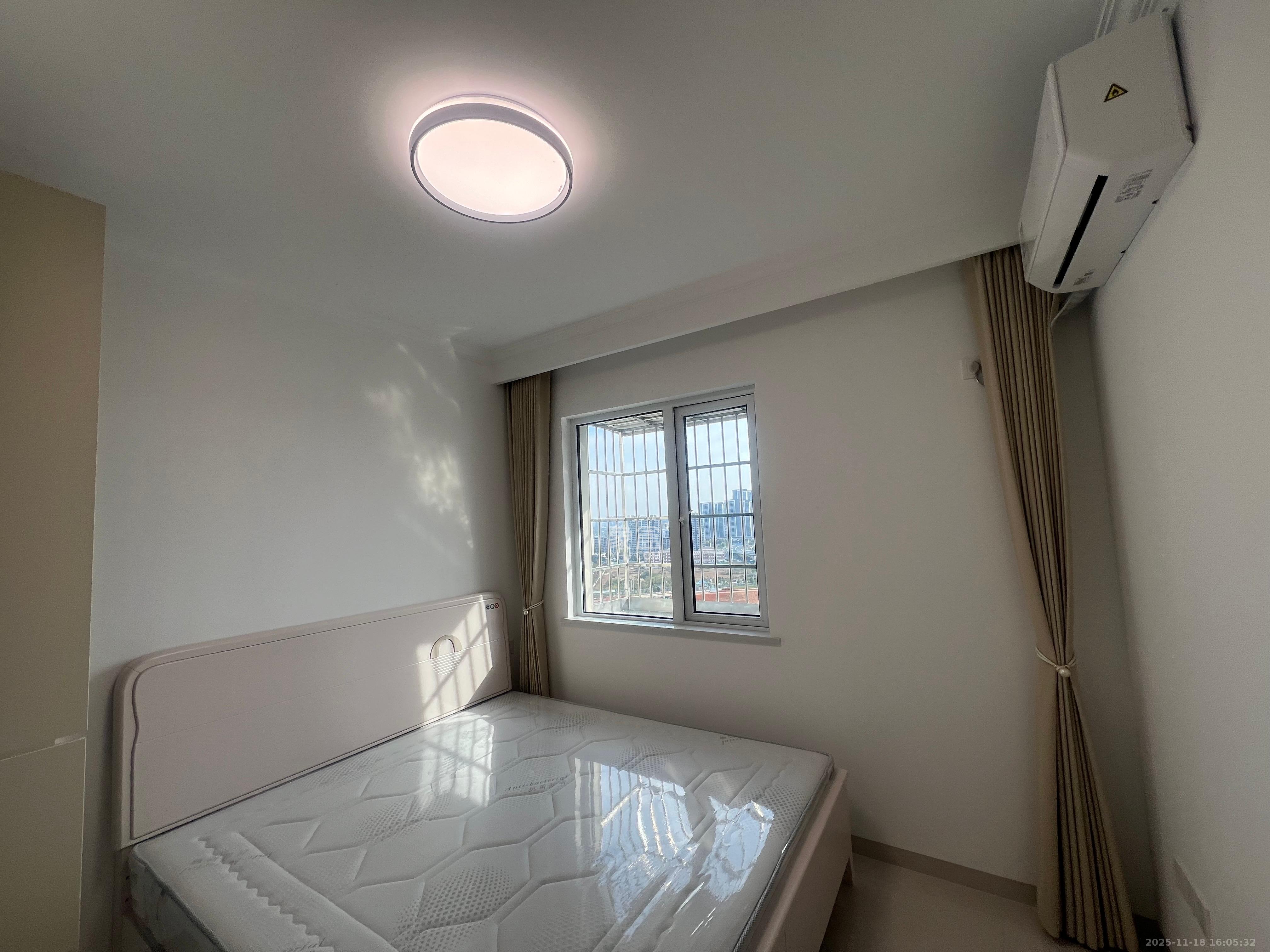 和景家园二期  2室2厅1卫    1800.0元/月室内图