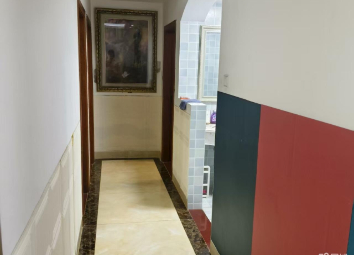 上丹小区  3室2厅2卫    2700.0元/月室内图