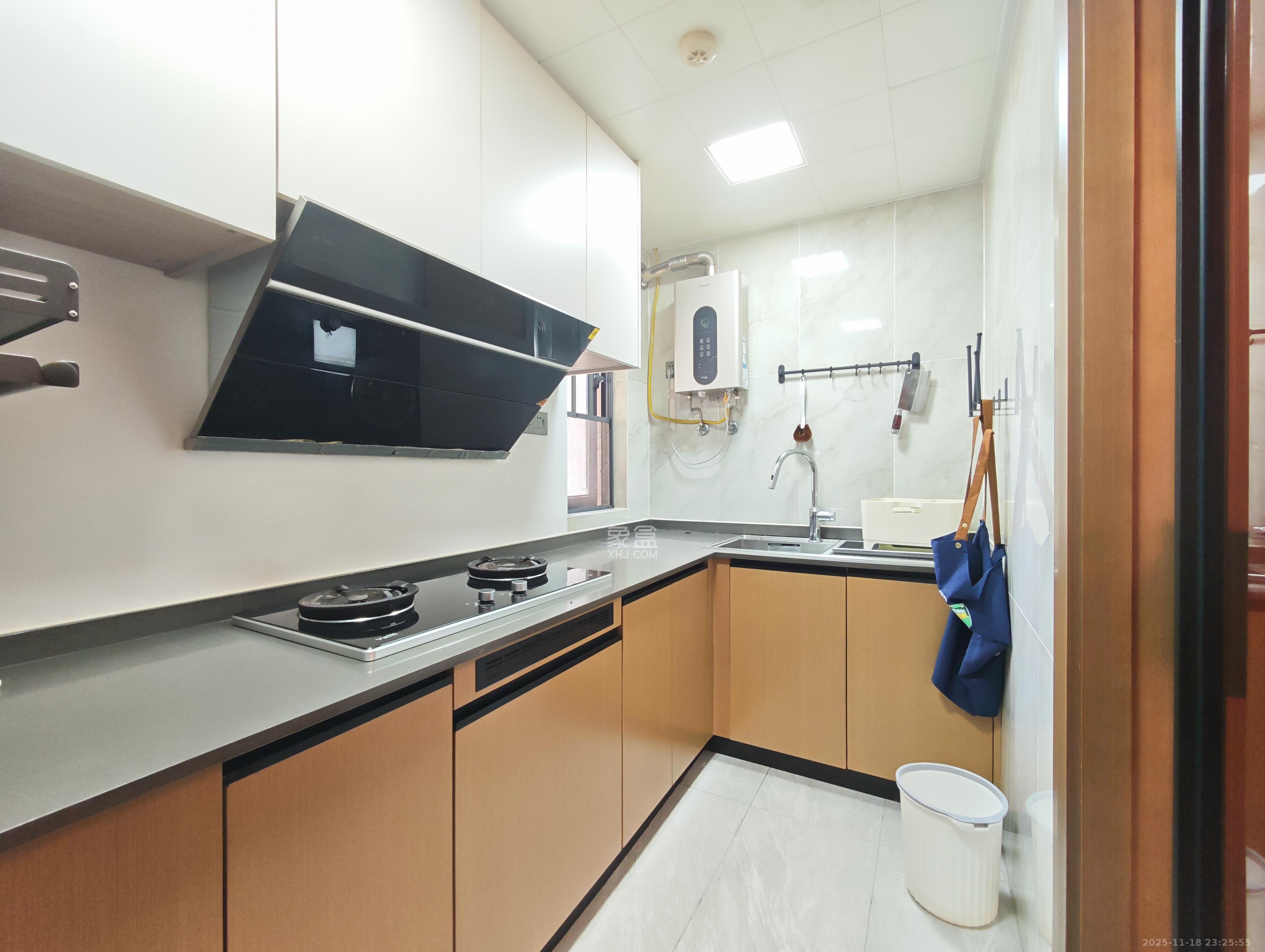 万科魅力之城天阔里 3室2厅2卫 110.0万 万科魅力之城天阔里 3室2厅2卫 110.0万其他