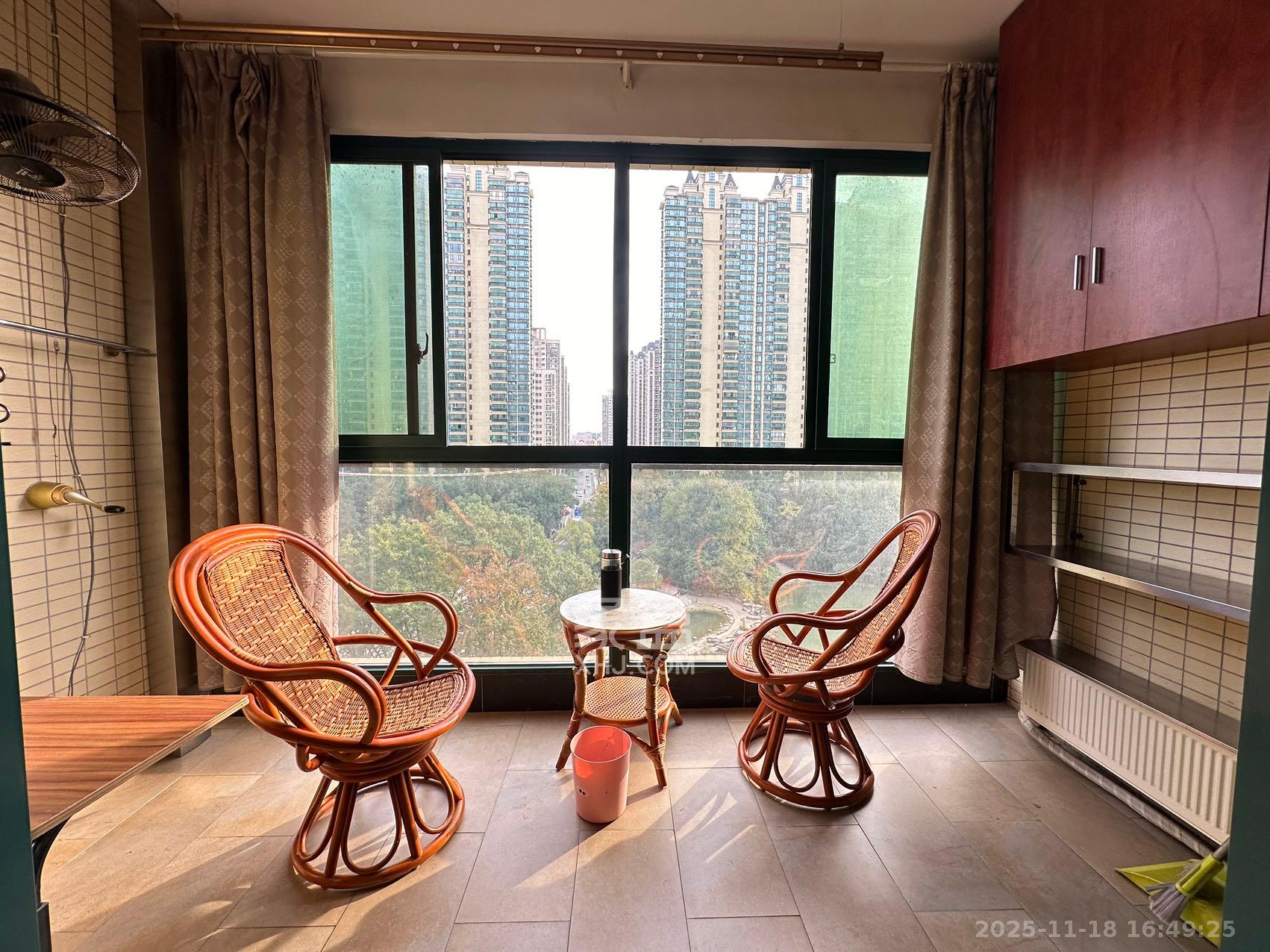 恒大雅苑 3室2厅2卫 2800.0元/月 恒大雅苑 3室2厅2卫 2800.0元/月小区图