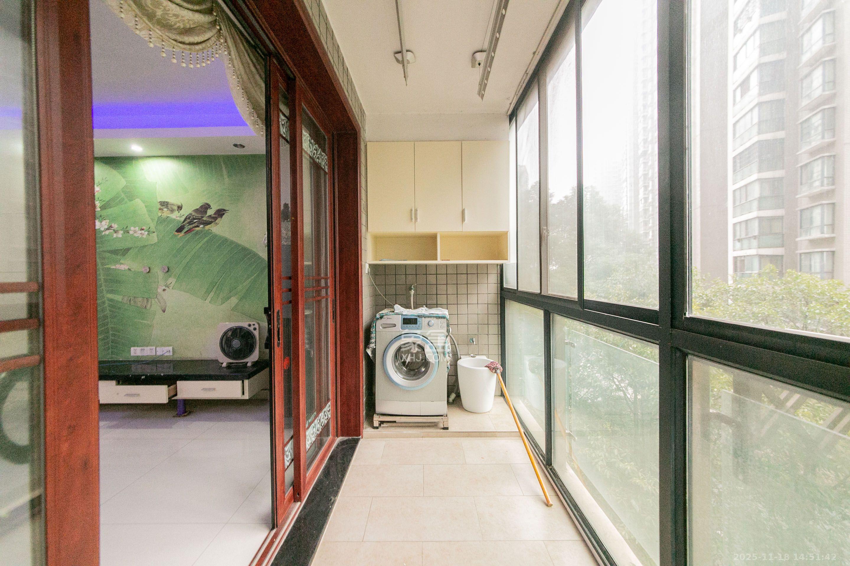 湘江世纪城临江苑 4室2厅2卫 3200.0元/月 湘江世纪城临江苑 4室2厅2卫 3200.0元/月室内图