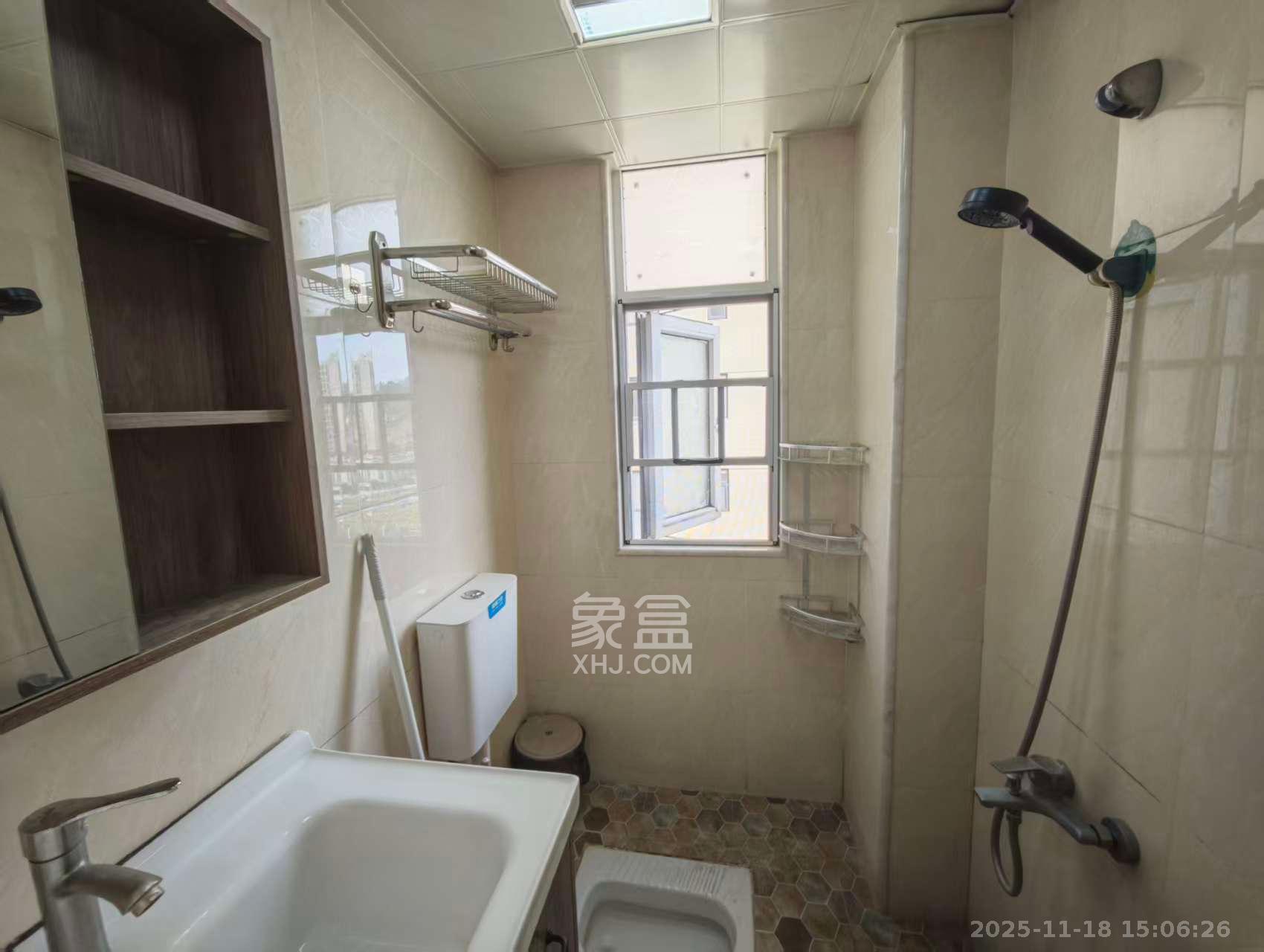 天麓尚层 2室2厅1卫 1800.0元/月 天麓尚层 2室2厅1卫 1800.0元/月室内图