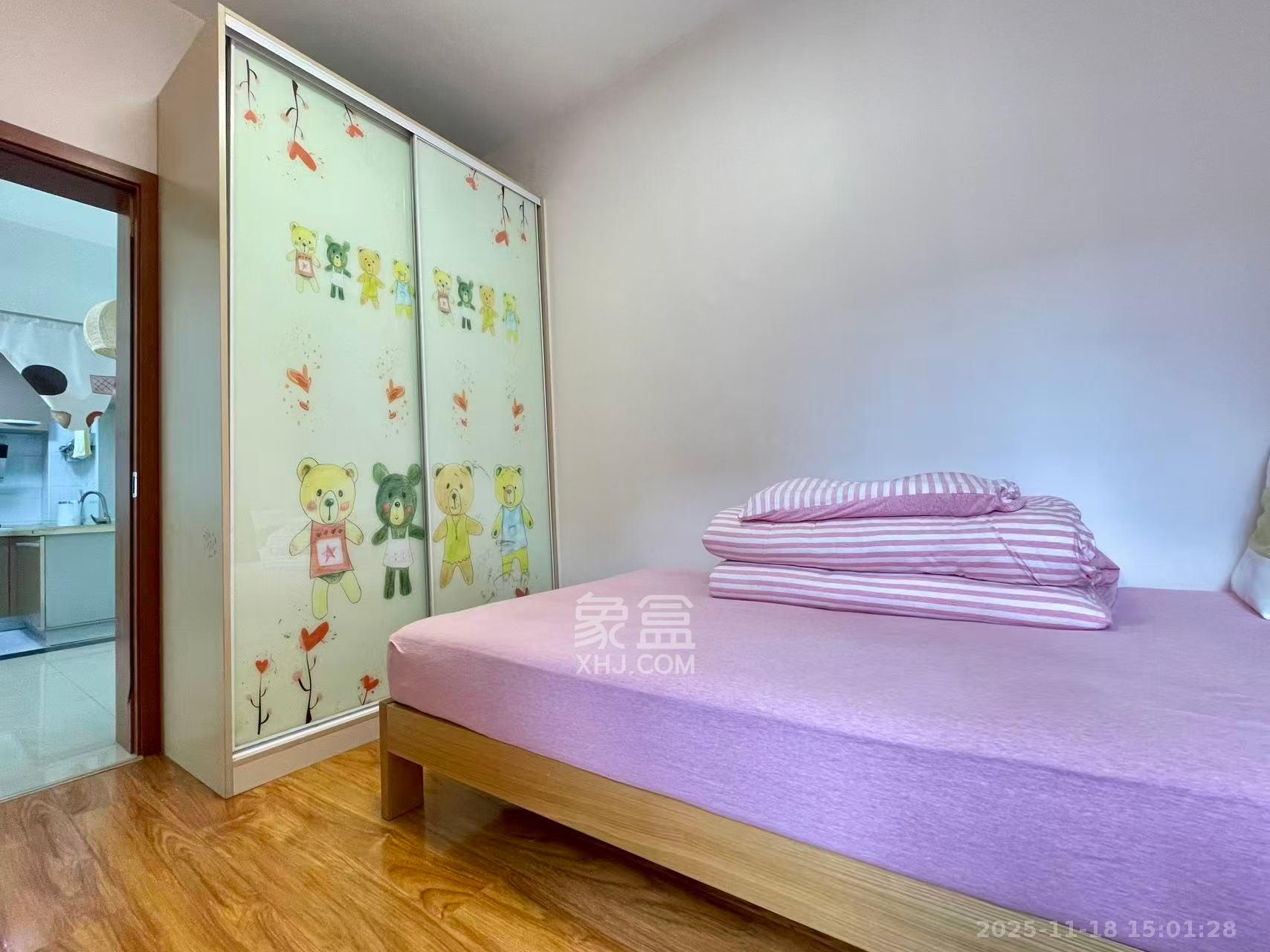 泊爱蓝湾 1室0厅0卫 2500.0元/月 泊爱蓝湾 1室0厅0卫 2500.0元/月室内图