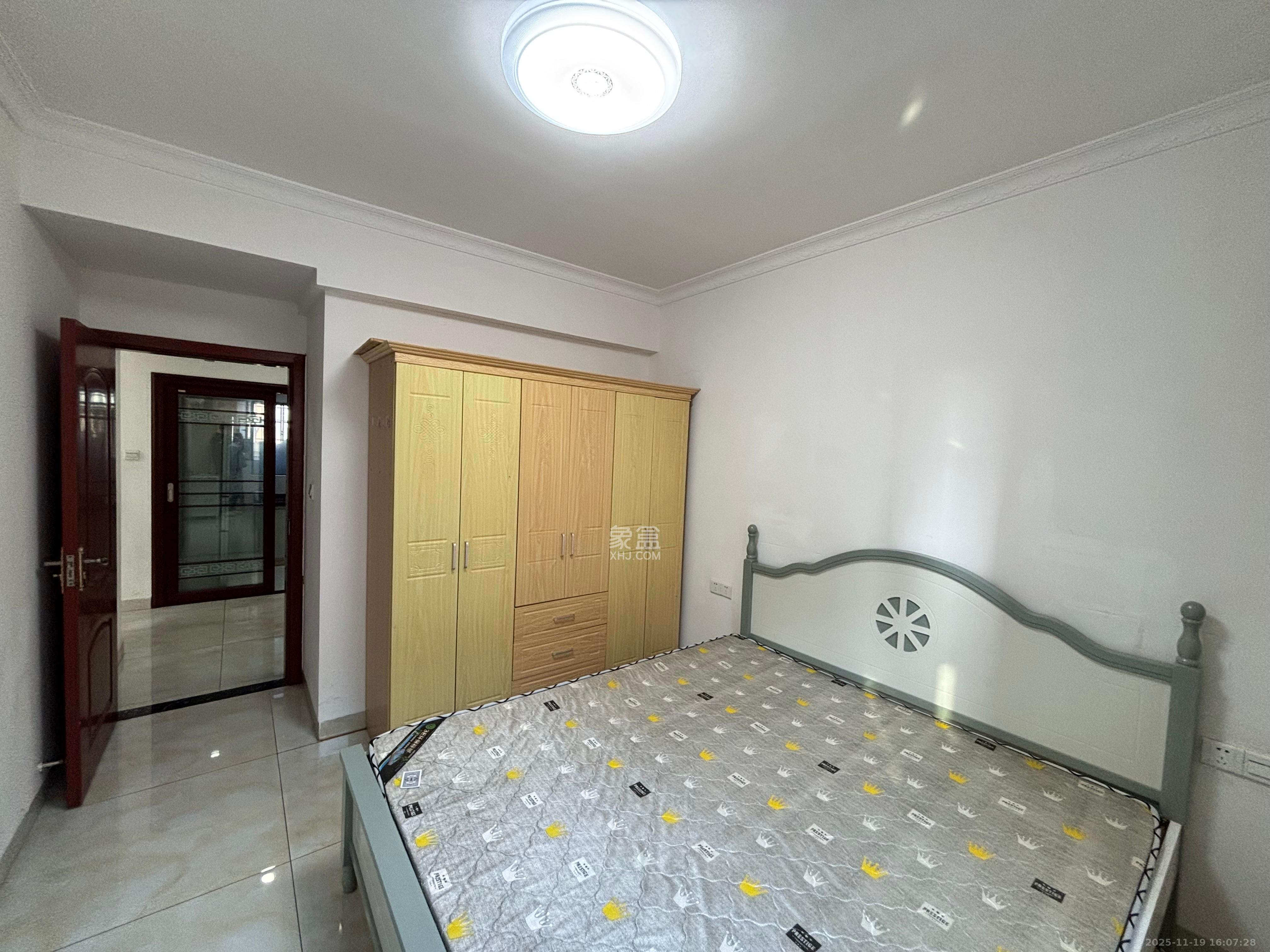 东驿竹园 2室2厅1卫 1900.0元/月 东驿竹园 2室2厅1卫 1900.0元/月室内图