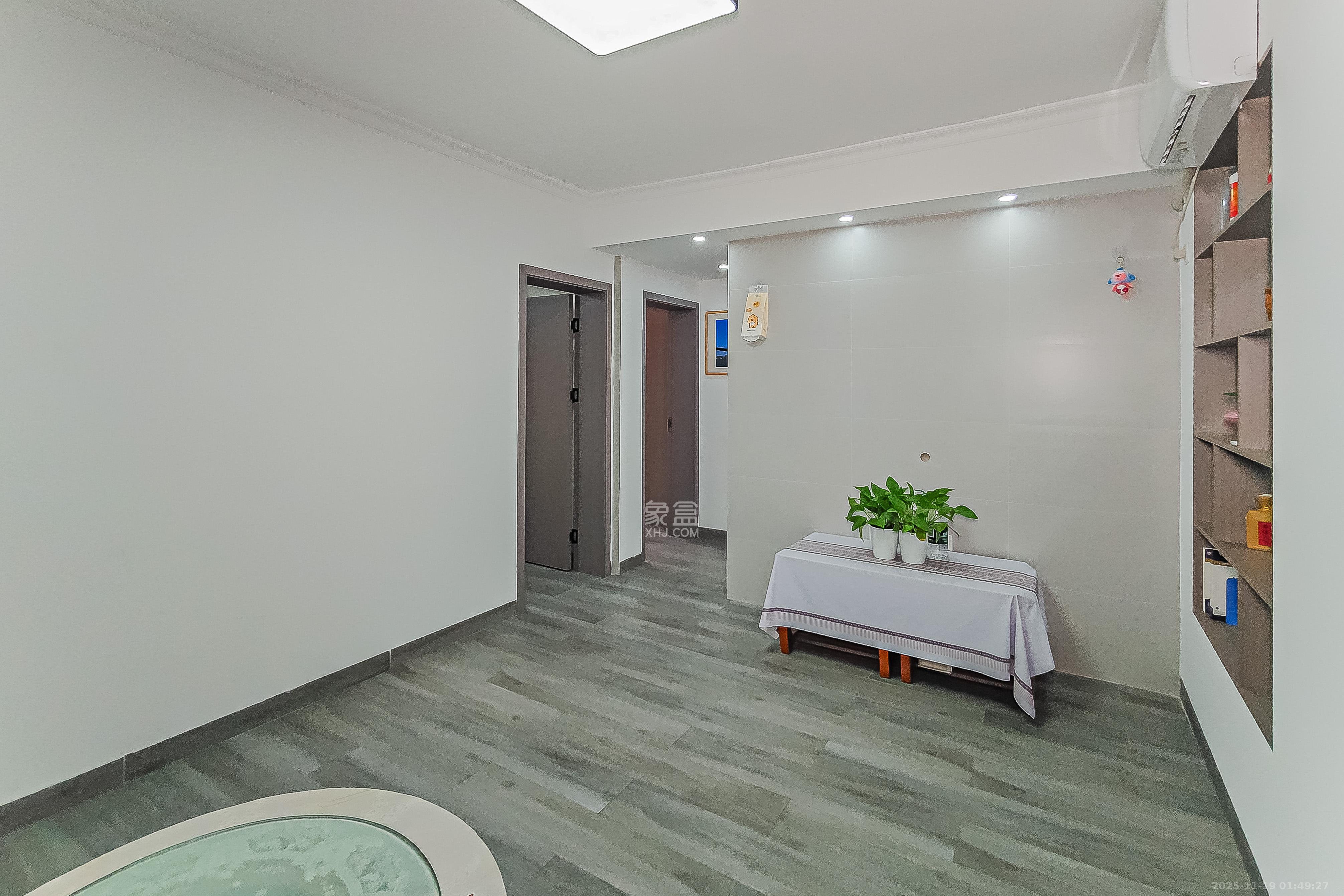 省肉食水产总公司宿舍 3室1厅1卫 65.0万 省肉食水产总公司宿舍 3室1厅1卫 65.0万客厅