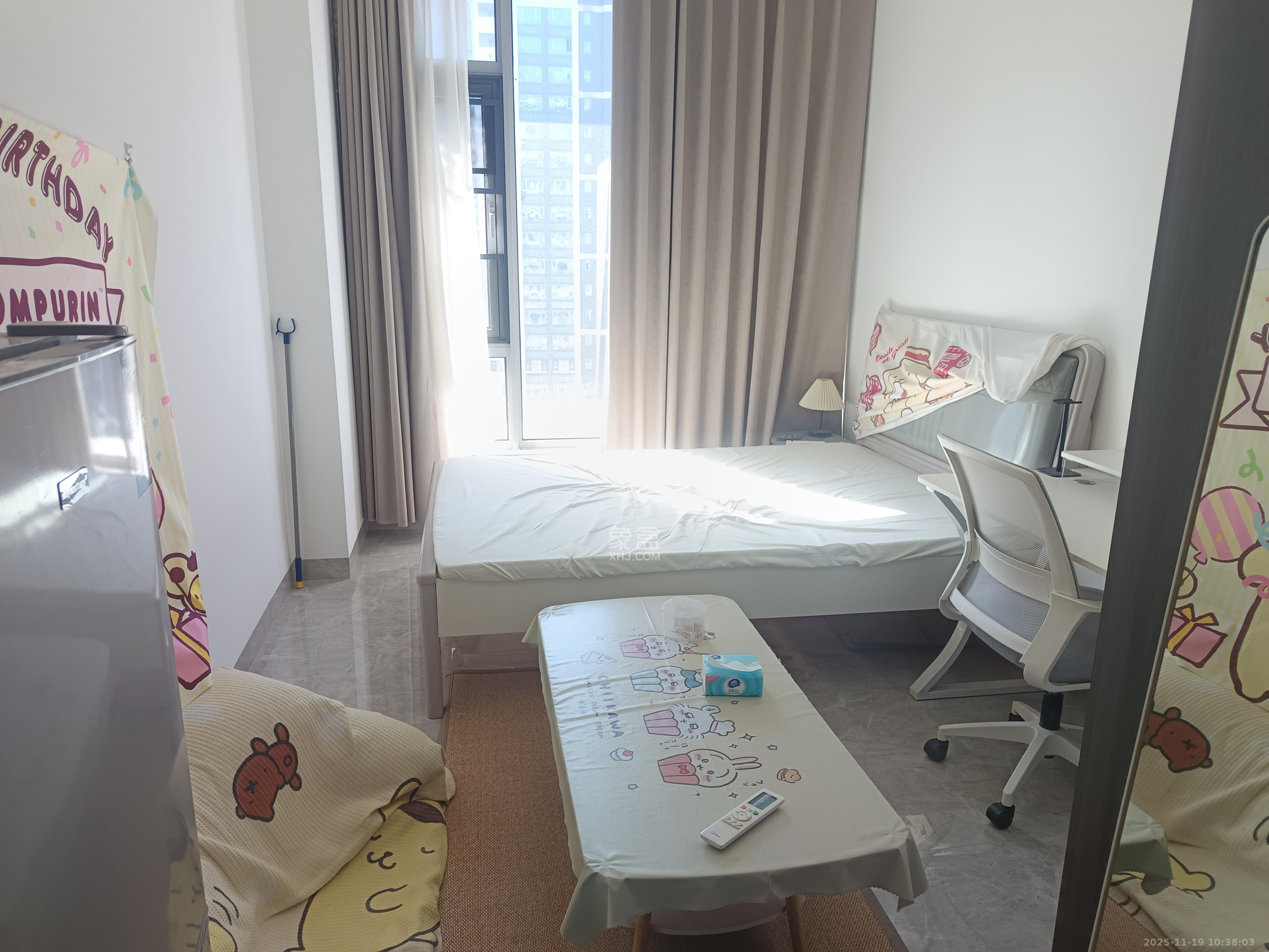 保利天禧EF区  1室1厅1卫    1500.0元/月