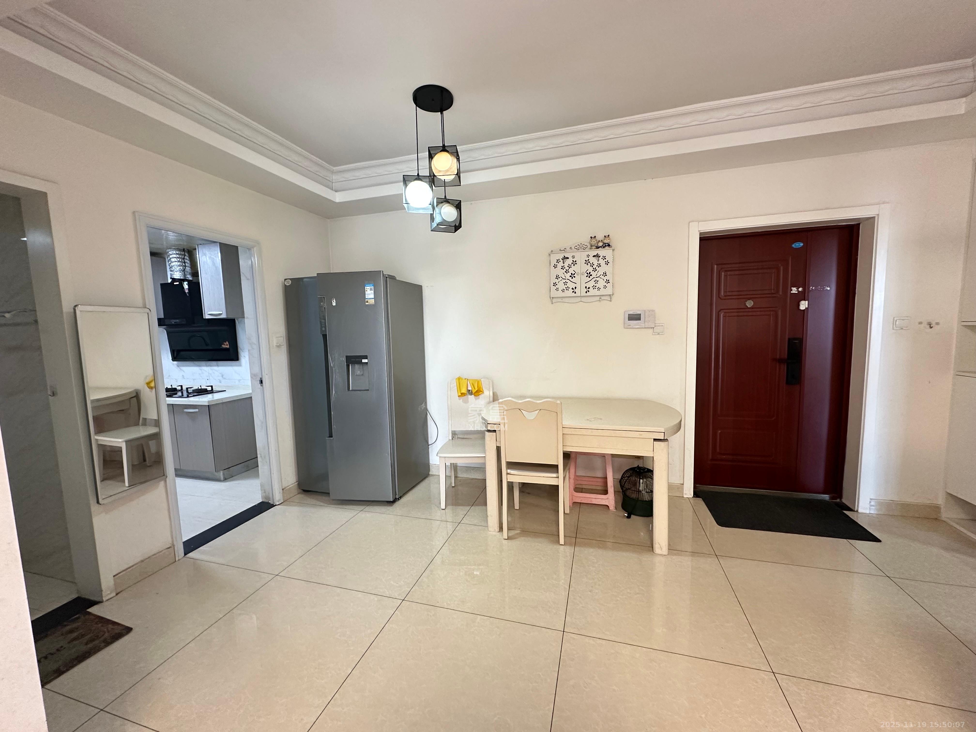 水木华麓  2室1厅2卫    2000.0元/月室内图