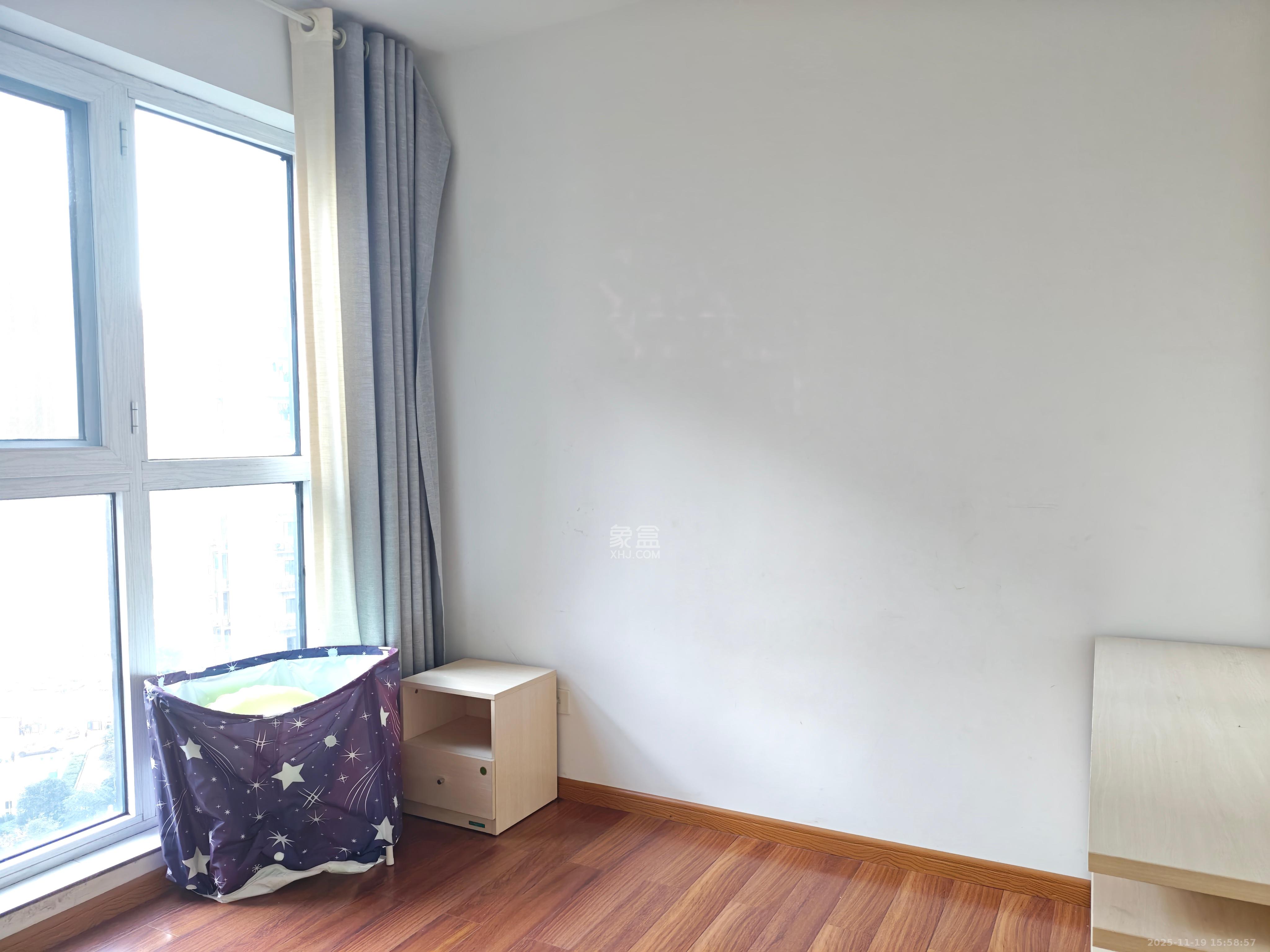 中国铁建梅溪青秀二期 3室2厅2卫 2900.0元/月 中国铁建梅溪青秀二期 3室2厅2卫 2900.0元/月室内图