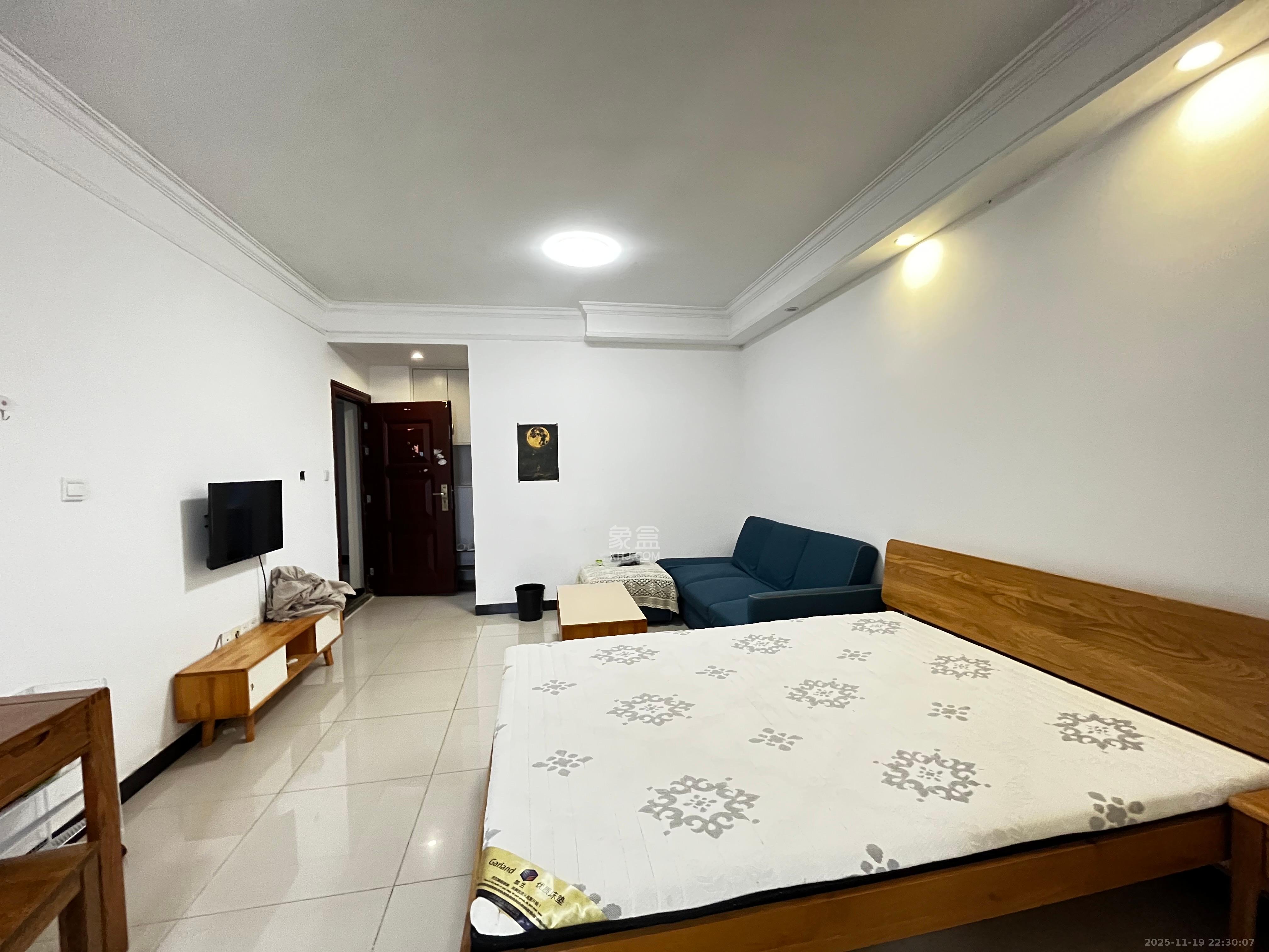 西子湖畔沃府  1室0厅1卫    1600.0元/月室内图